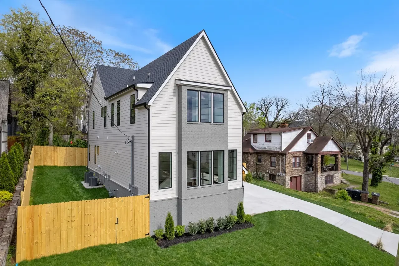 Probuild Solutions LLC fence install nashville tn