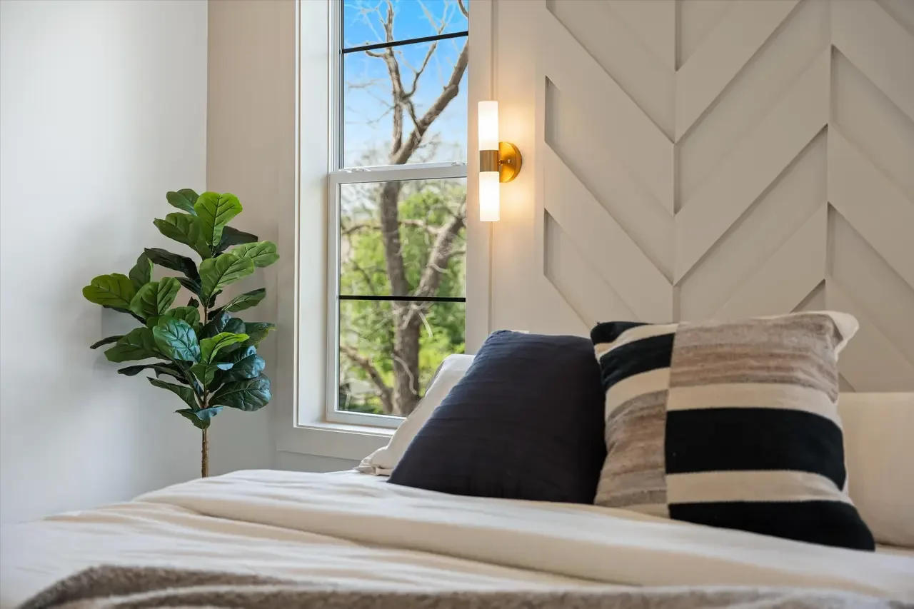 Junior primary accent wall