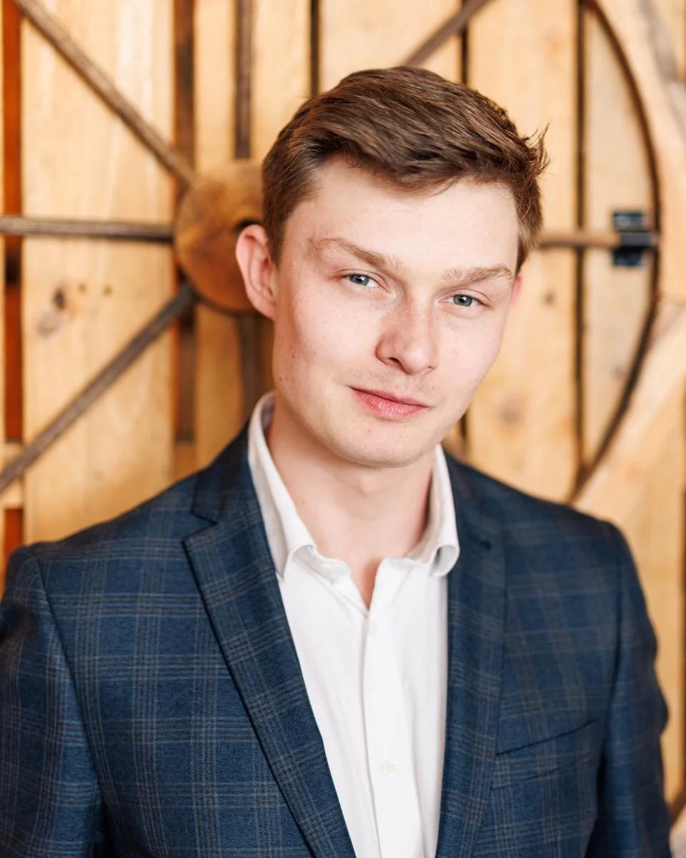 Meet Jack - the operations behind Field &amp; Larder.

With 10 years in the live events industry as a technician and project manager, Jack brings a passion for guest experience, atmosphere and the details that make an event feel effortless.

From log