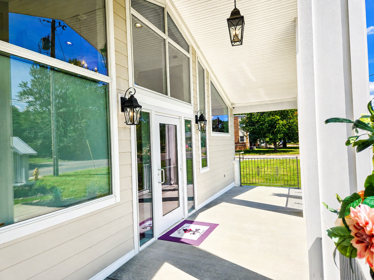 12_PORCH copy.jpg