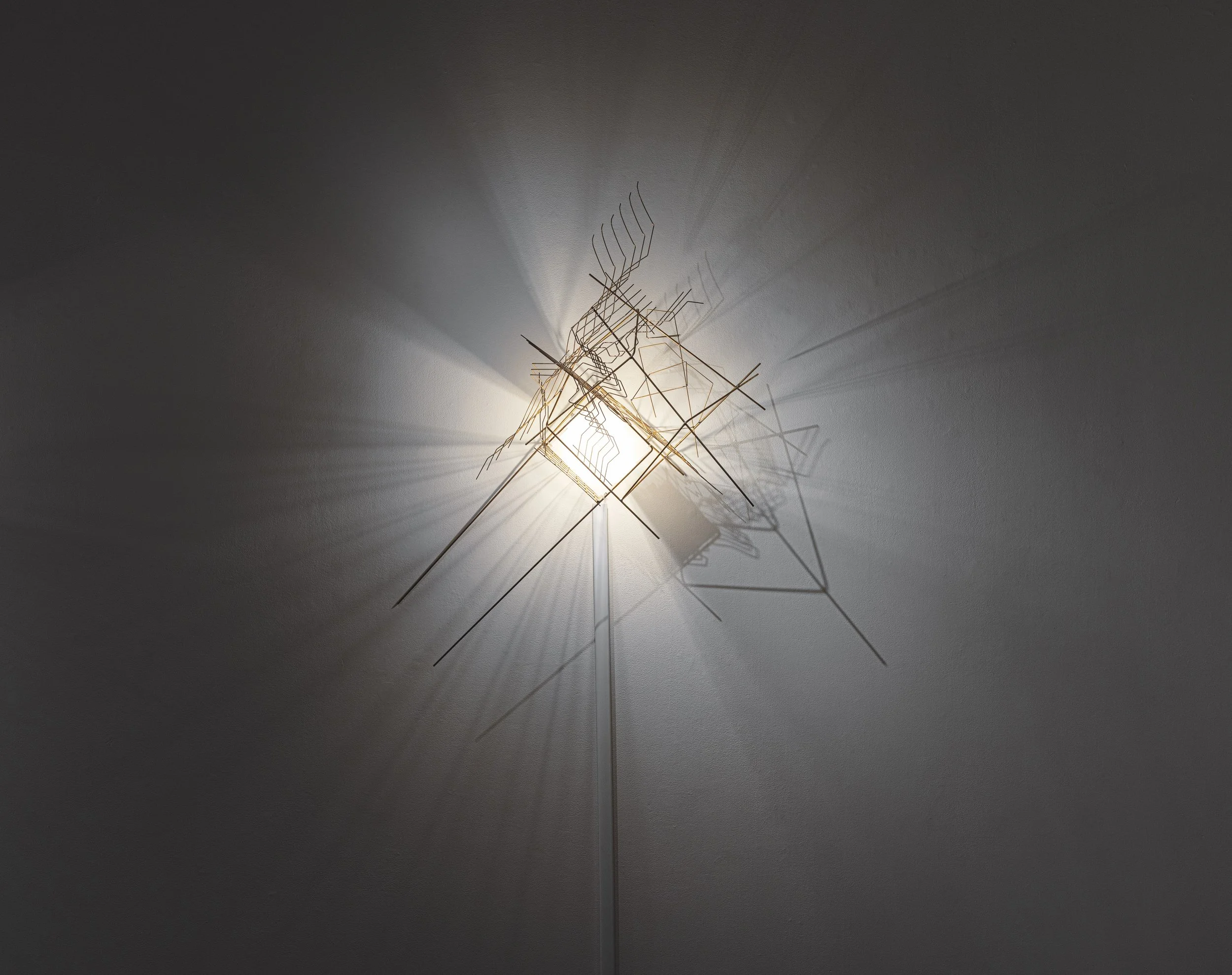 Poly-Perspective: Becoming Hypercube 3