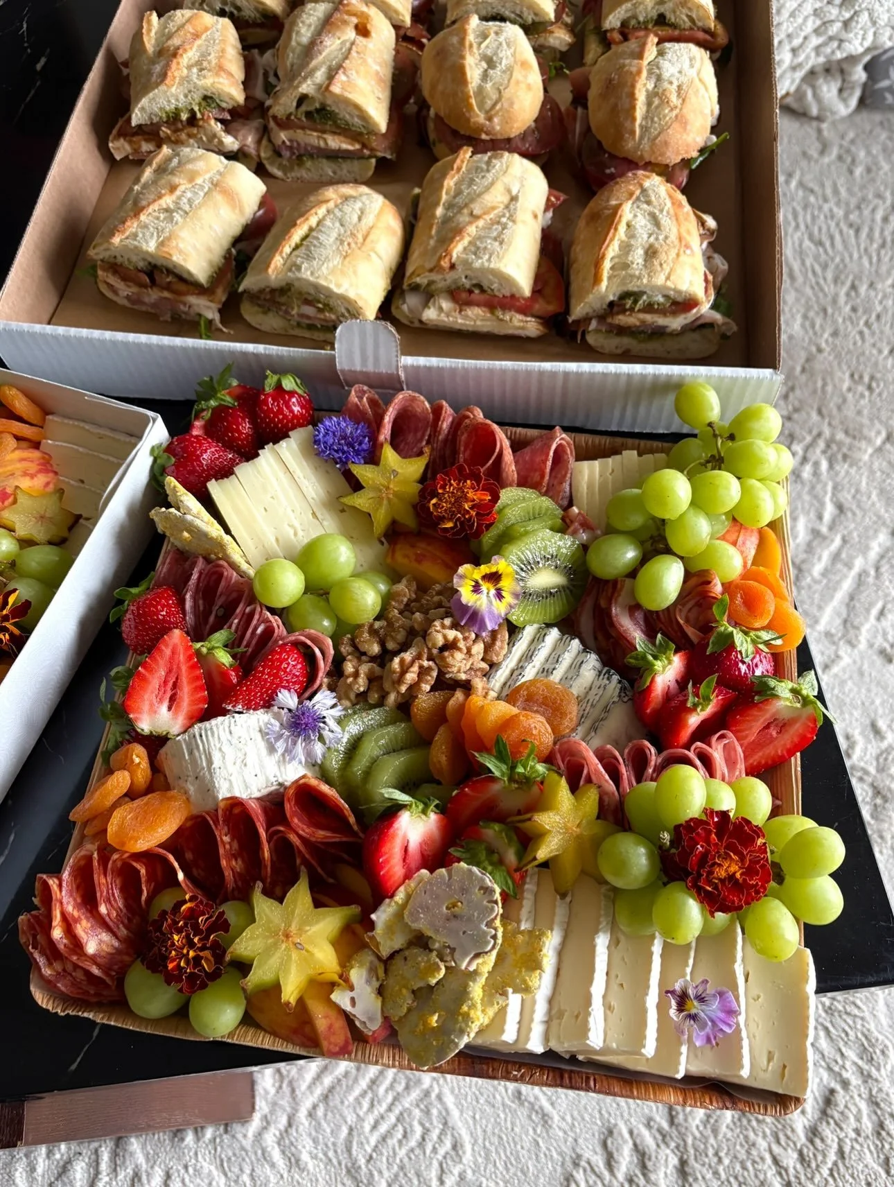 imagine starting your wedding day with this 🍾😍
