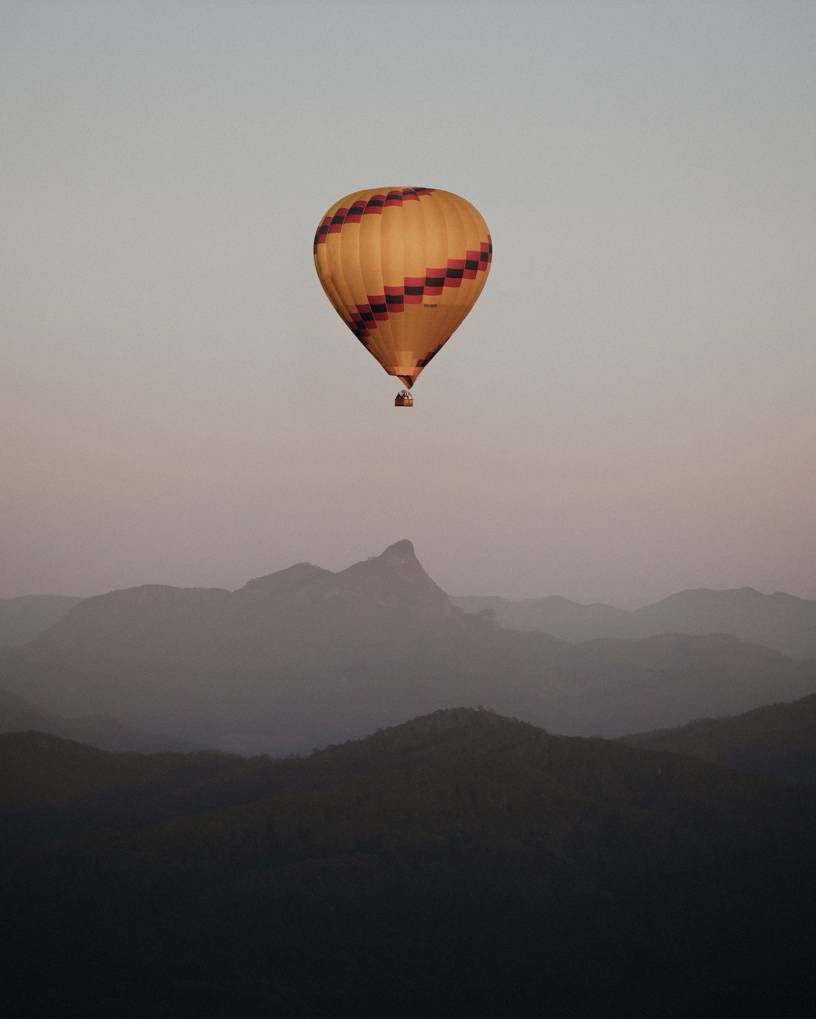 BALLOON ALOFT