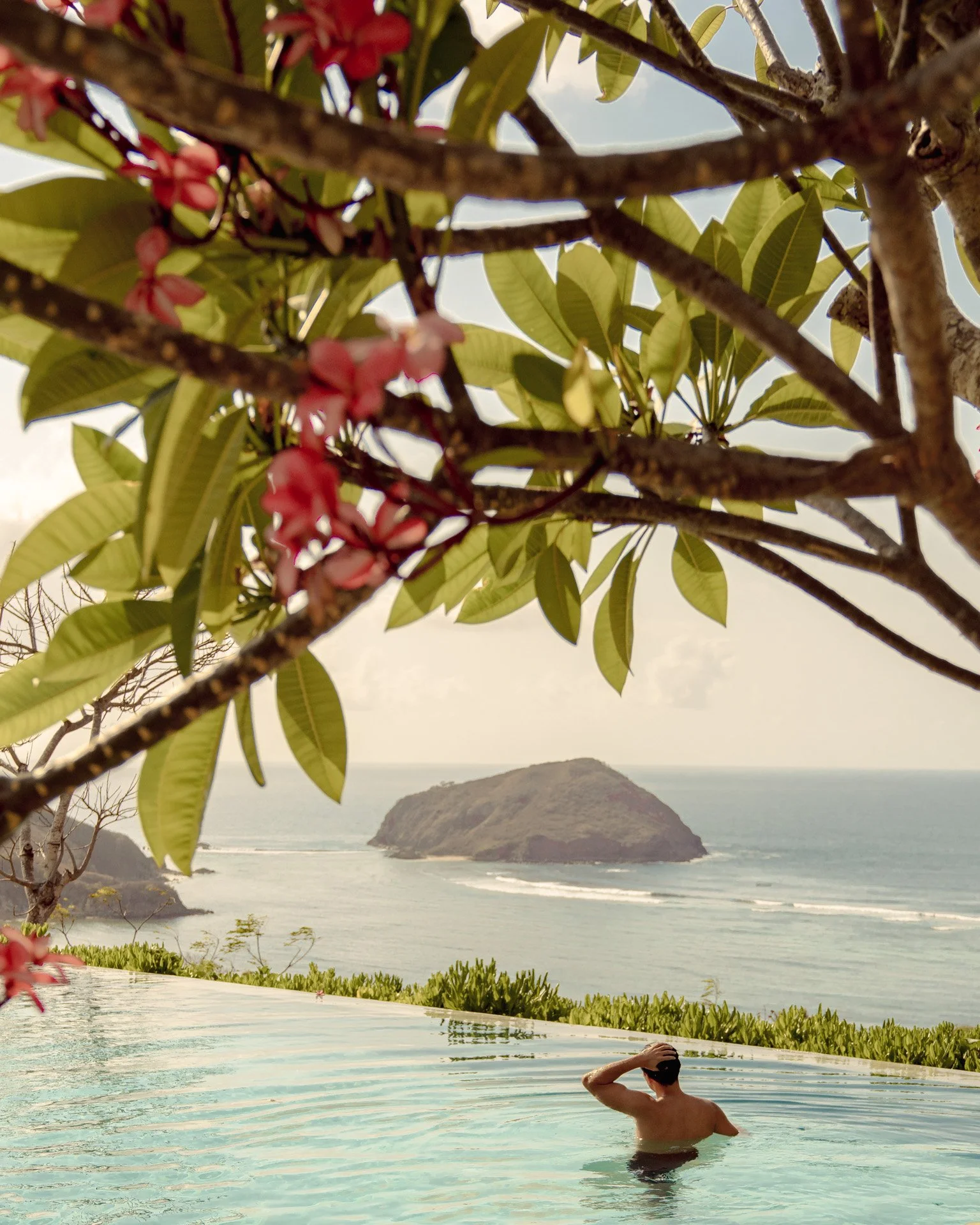 SOMEWHERE LOMBOK HOTEL