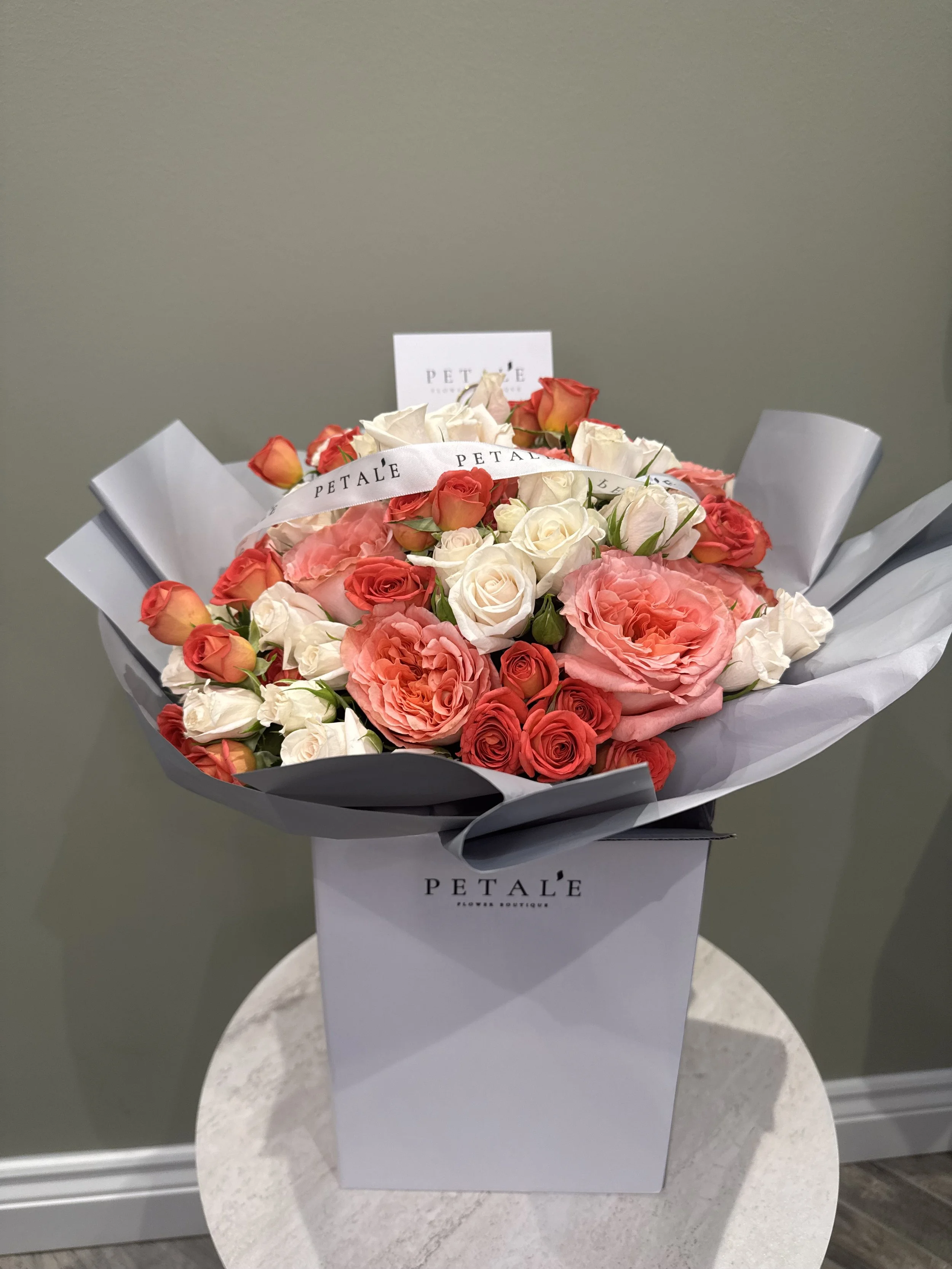 Coral Bloom - Roses Bouquet