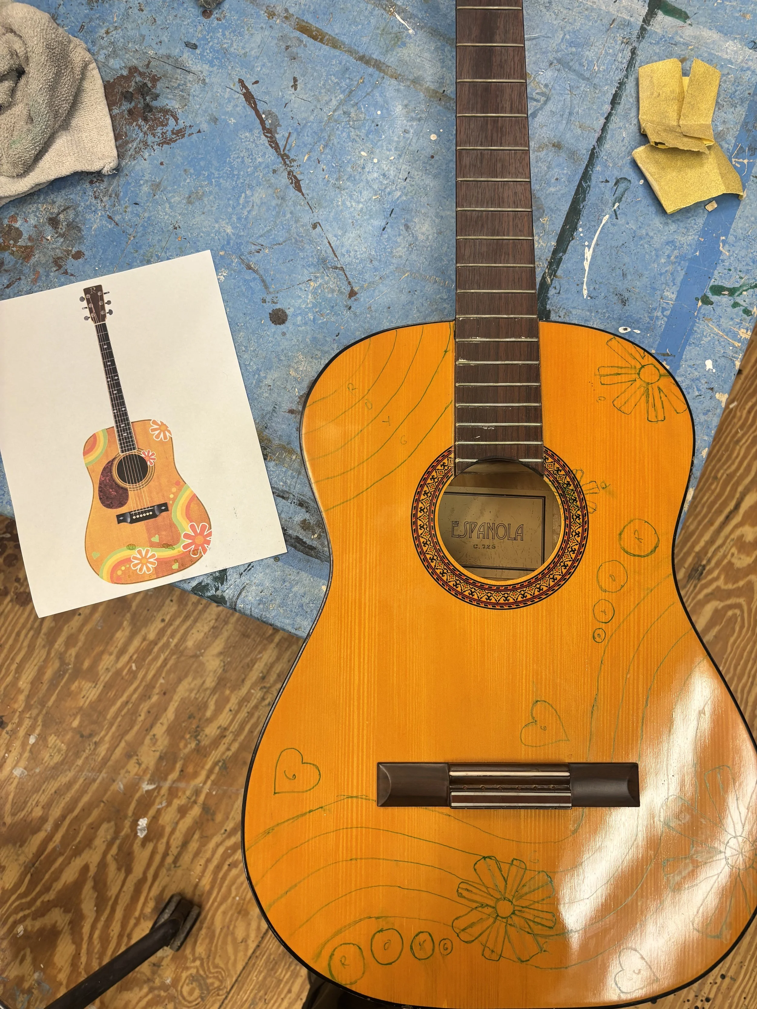 Hippie guitar with outline