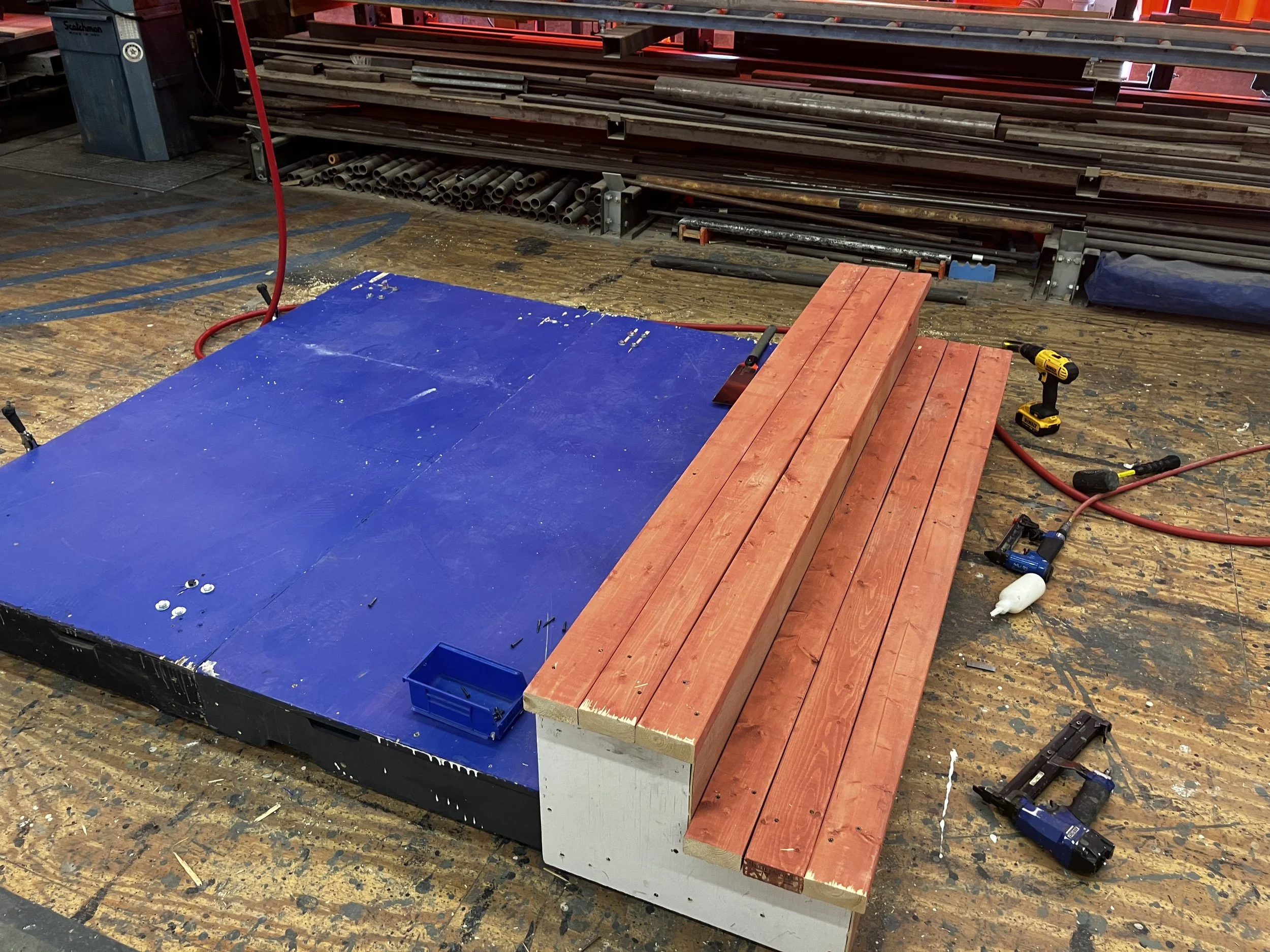 Stair unit of the dock-stage