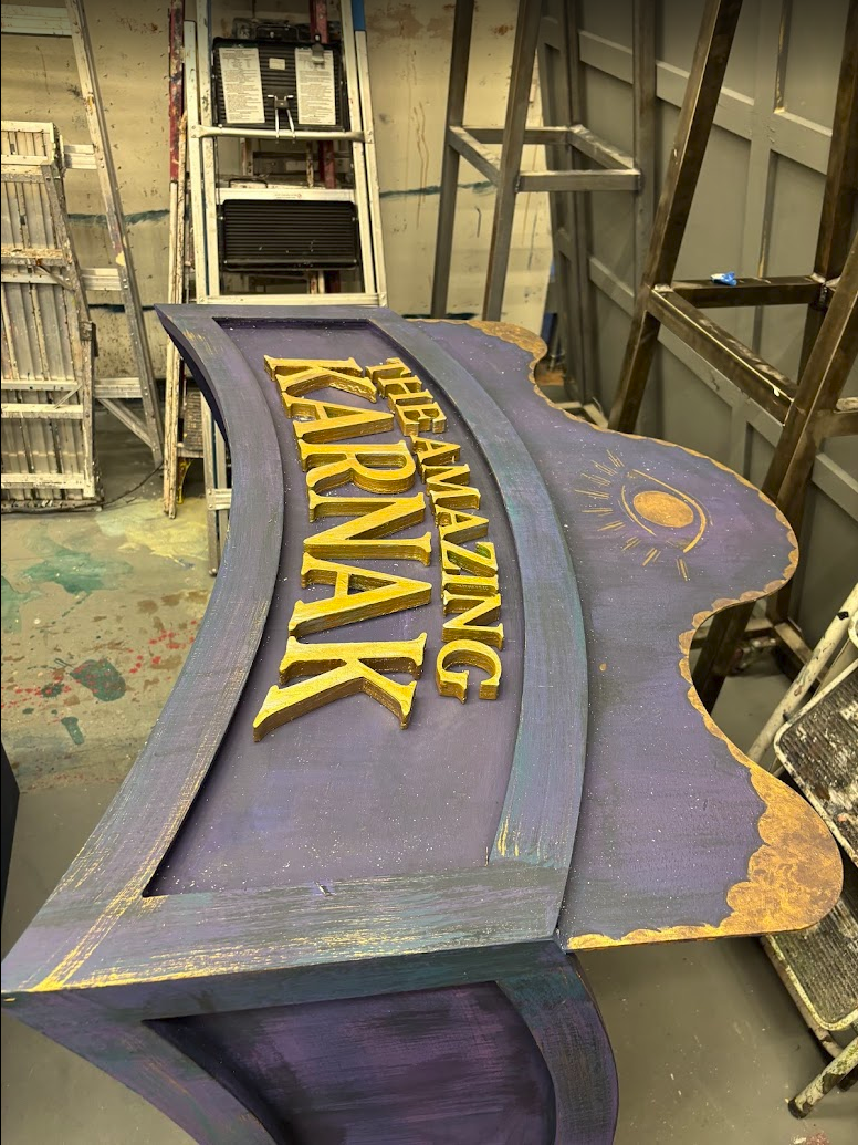 Karnak Booth crown with lettering