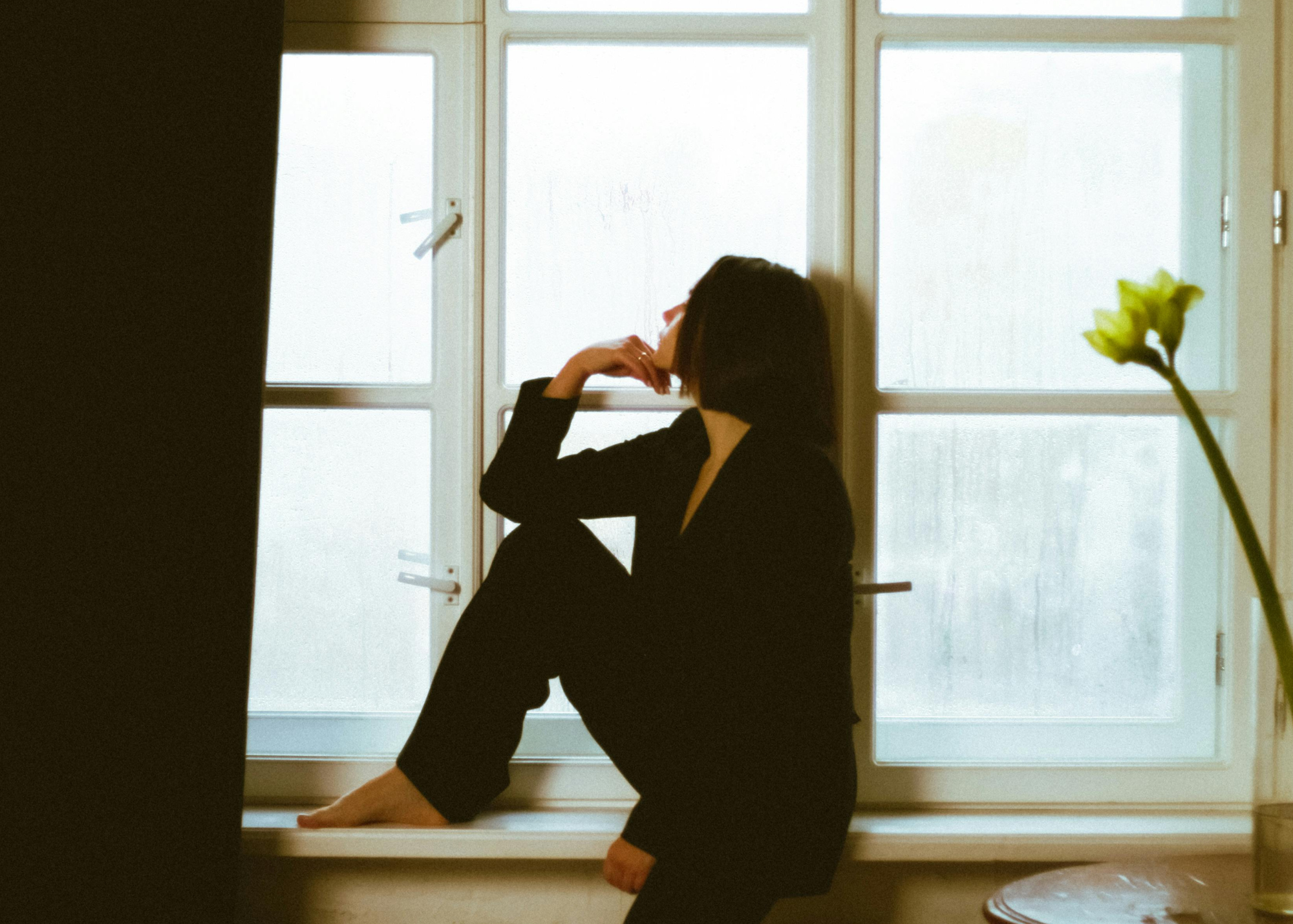 The Pause Between the Urge and the Act