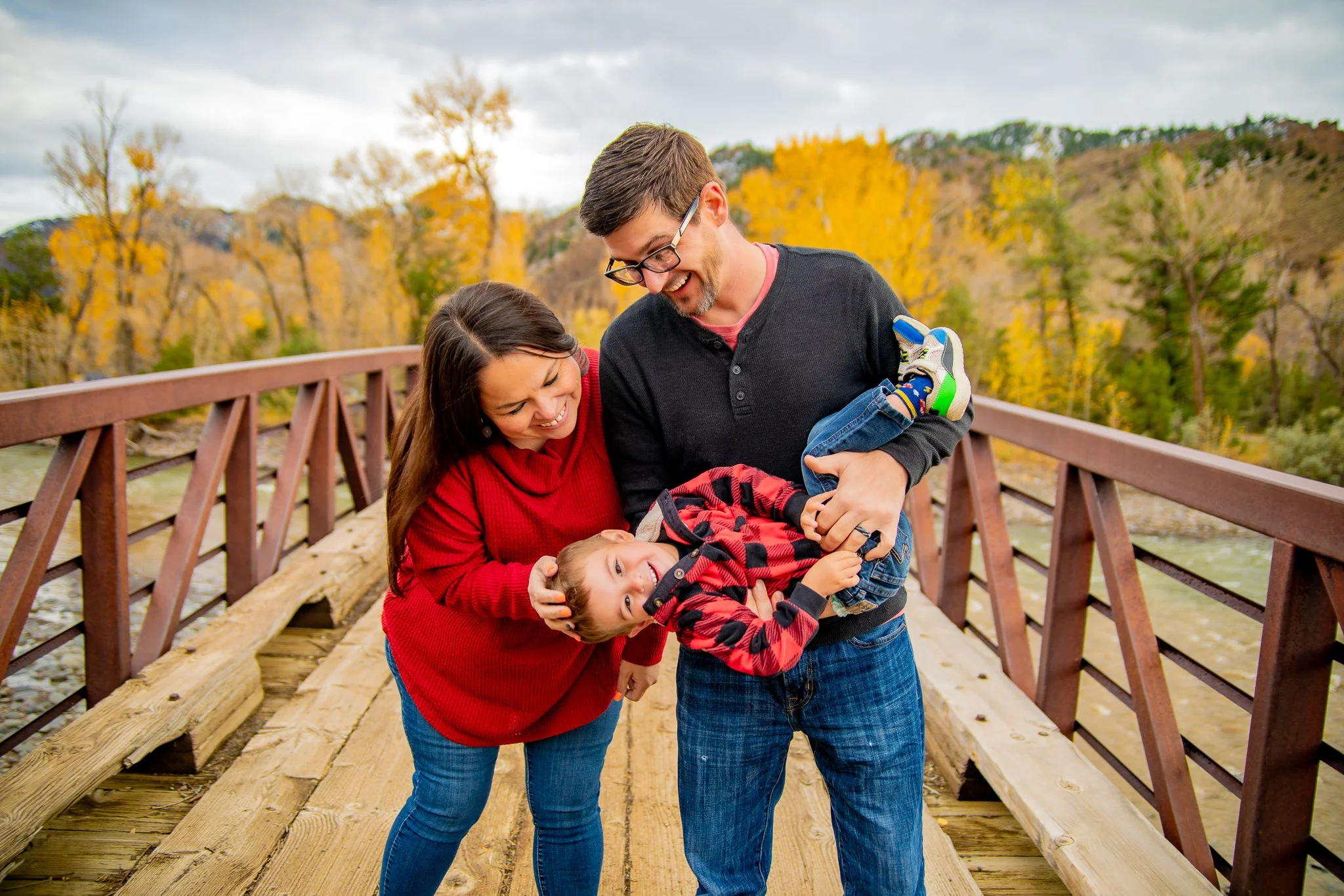 Fall Family Session in Wapiti