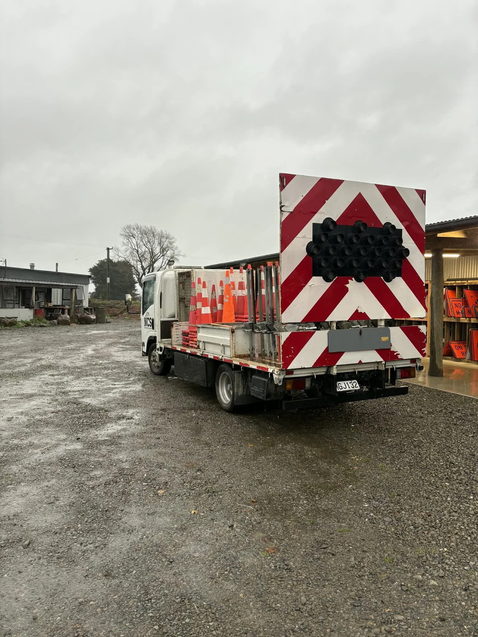 traffic management, truck, utility, road cones, traffic, management, roading, cars 