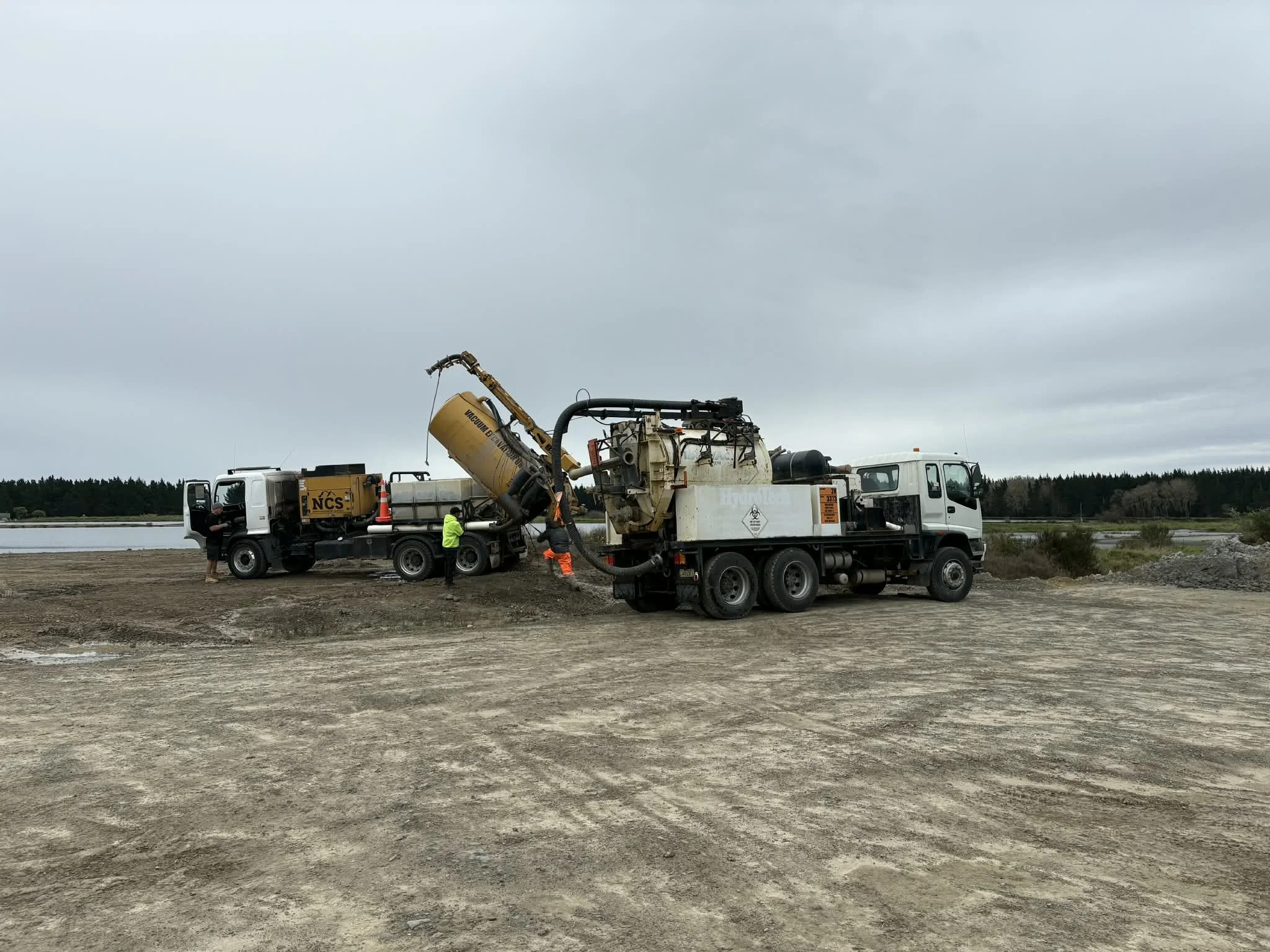 water, hydro, hydro excavation, trucks, sucker, pipes, canterbury, services