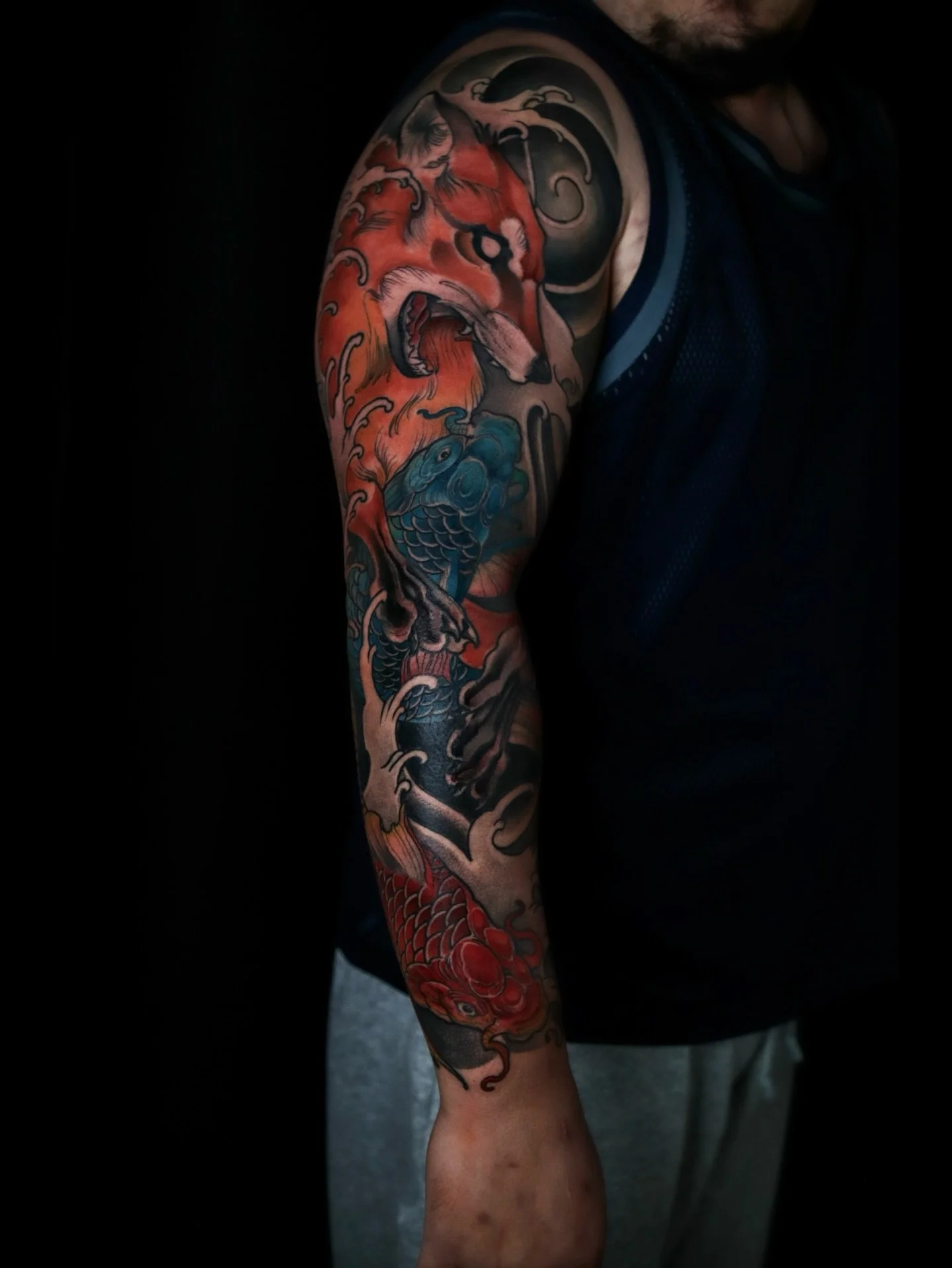 Japanese koi and fox sleeve finished by resident artist @justinkarts His books are currently open for February and March! Message him directly to book!

#tattoo #tattooart #japanesetattoos #neotraditionaltattoo #colortattoo