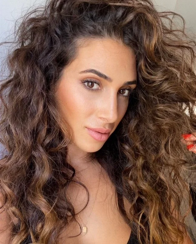 How to Take Care of Natural Curls
