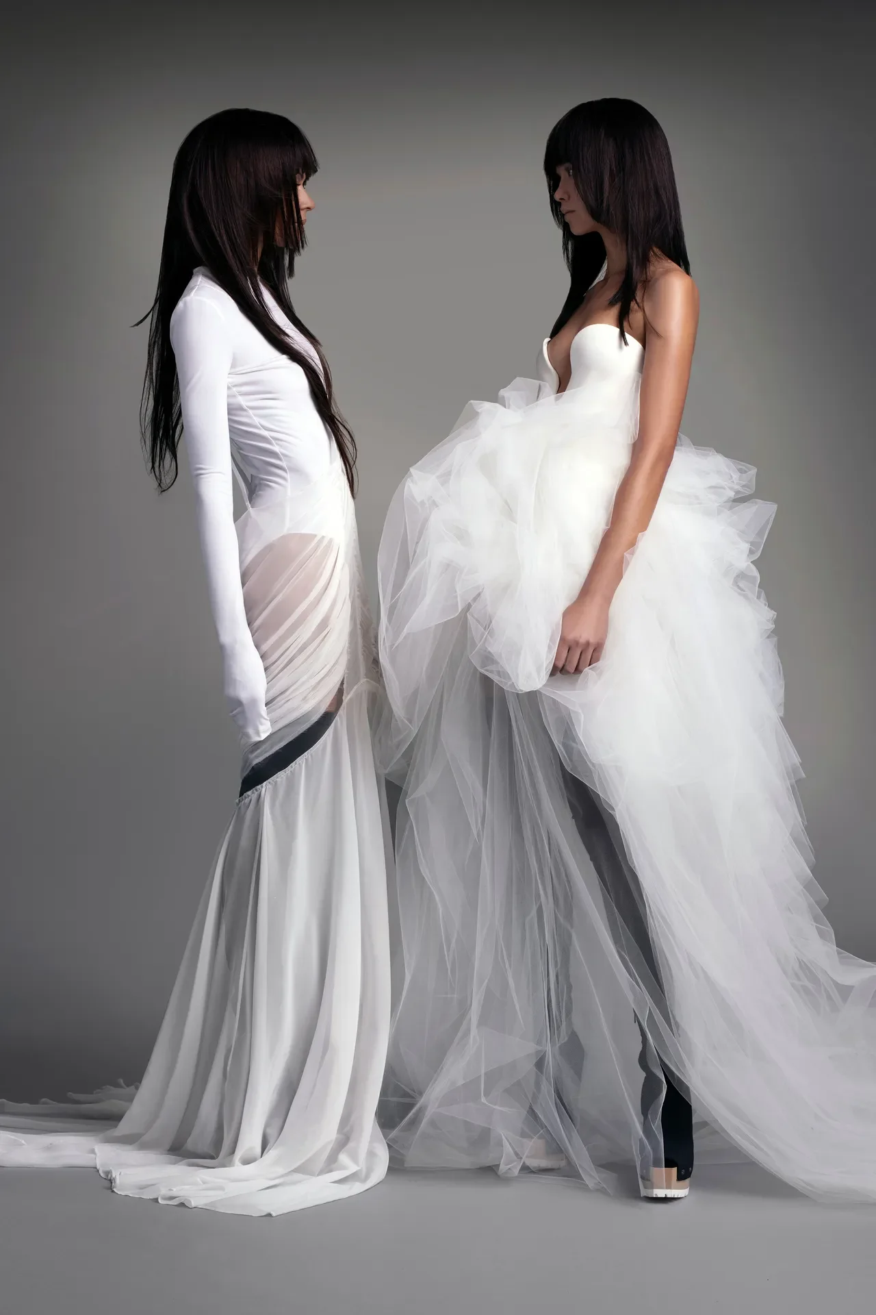 00001-VERA-Wang-Spring-21-credit-John-Guerrero.webp