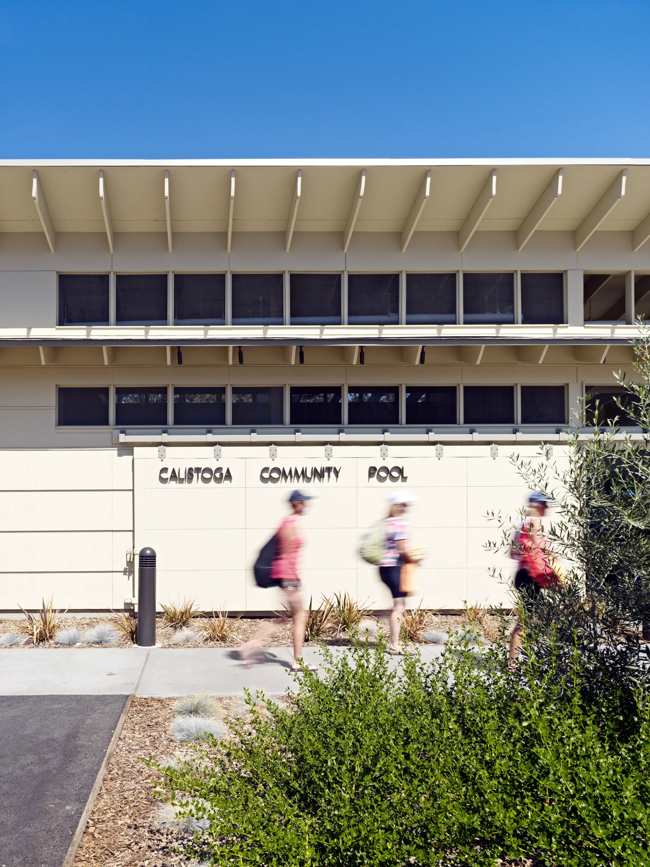 CalistogaPool 3012.jpg