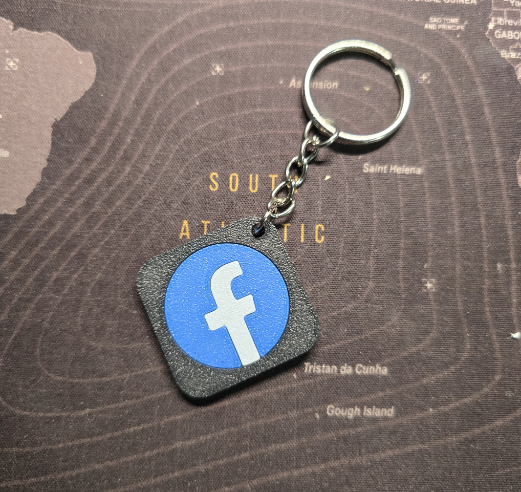 social-nfc-keychain-542129-03.png