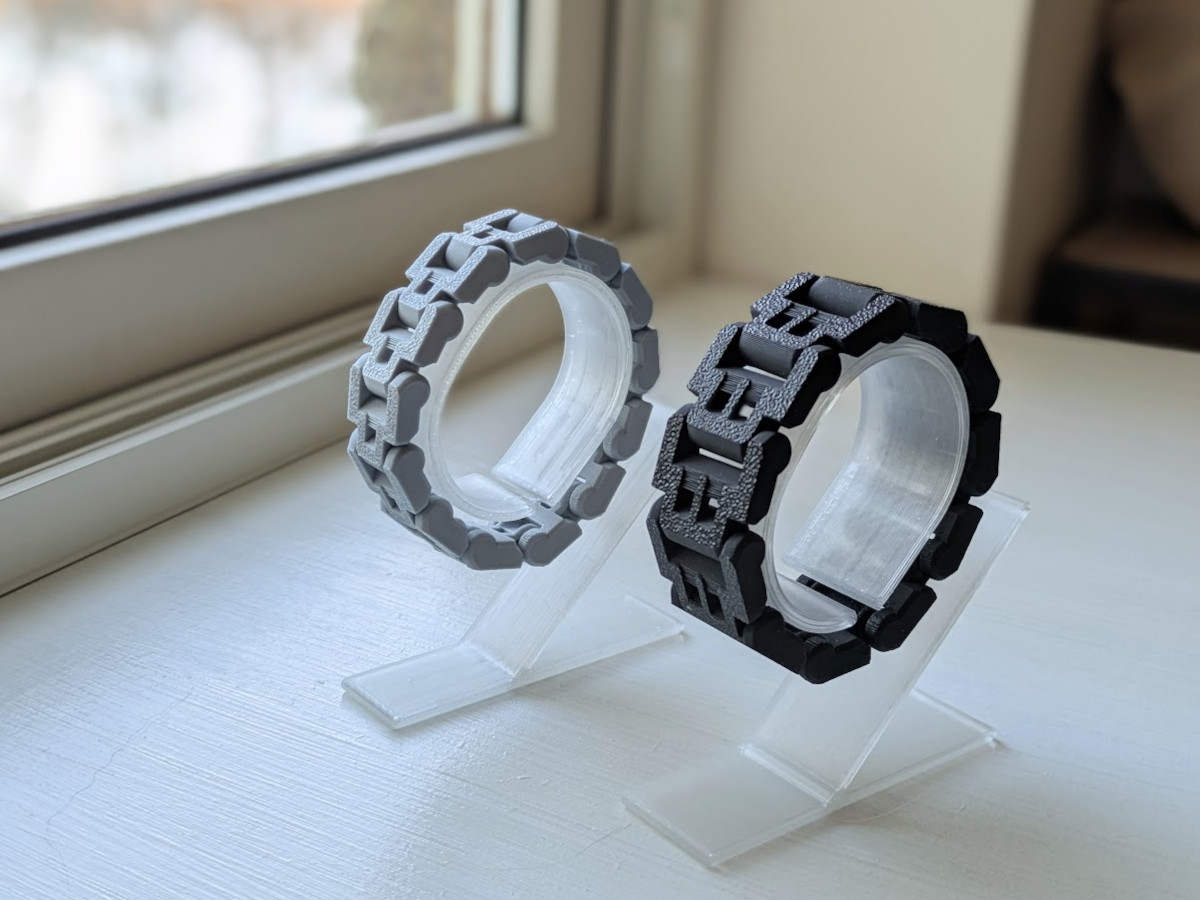 chain-link-bracelet-1080261-04.png