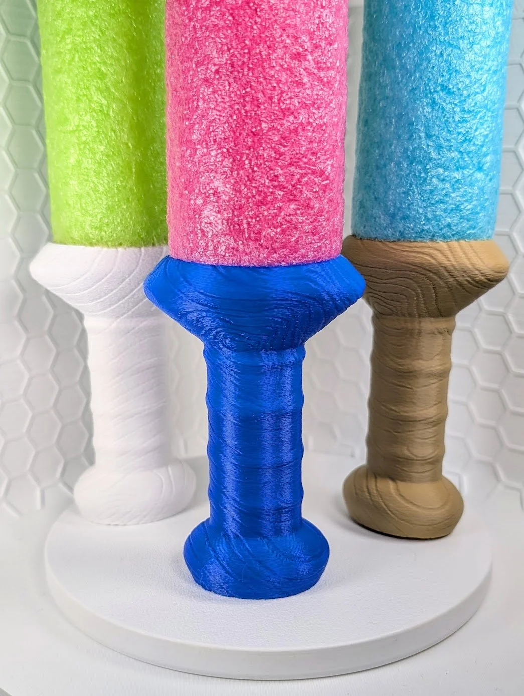 v1-kid-size-pool-noodle-sword-holes-19-25mm-1306790-03.jpg