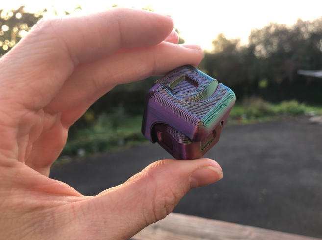 spin-cube-print-in-place-0-2mm-nozzle-430137-03.png