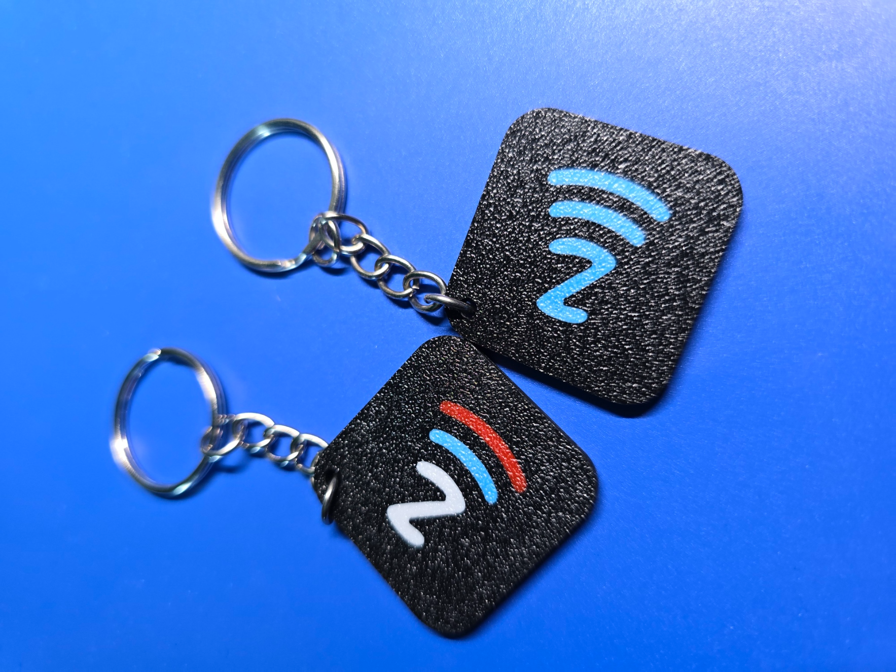 social-nfc-keychain-542129-05.png