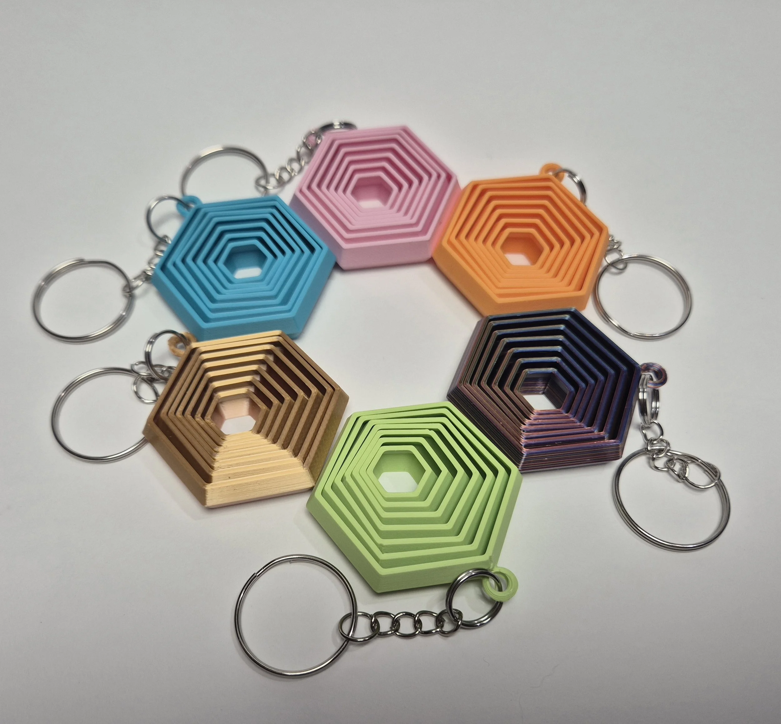 easy-to-print-fidget-to-sell-1066167-02.jpg