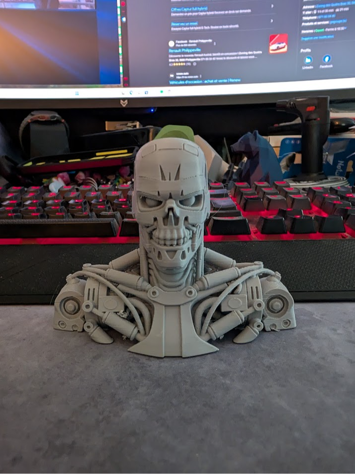 terminator-bust-1492210-05.png