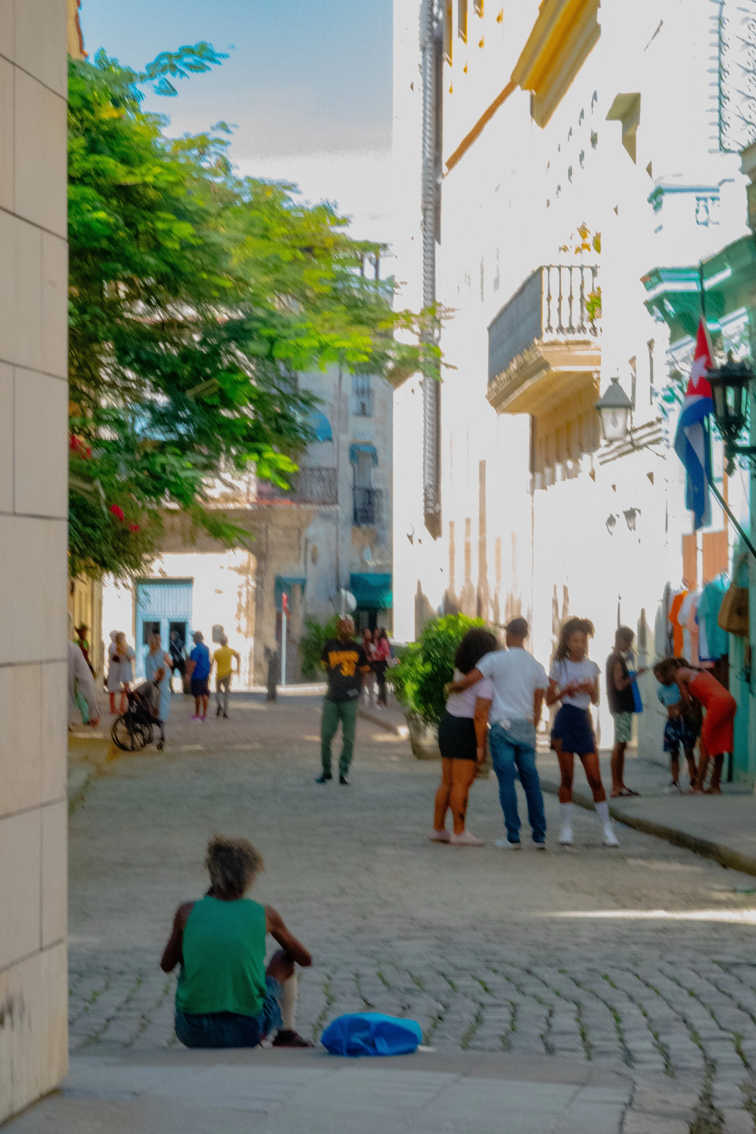 Vida en la Calle
16"x20"  $350