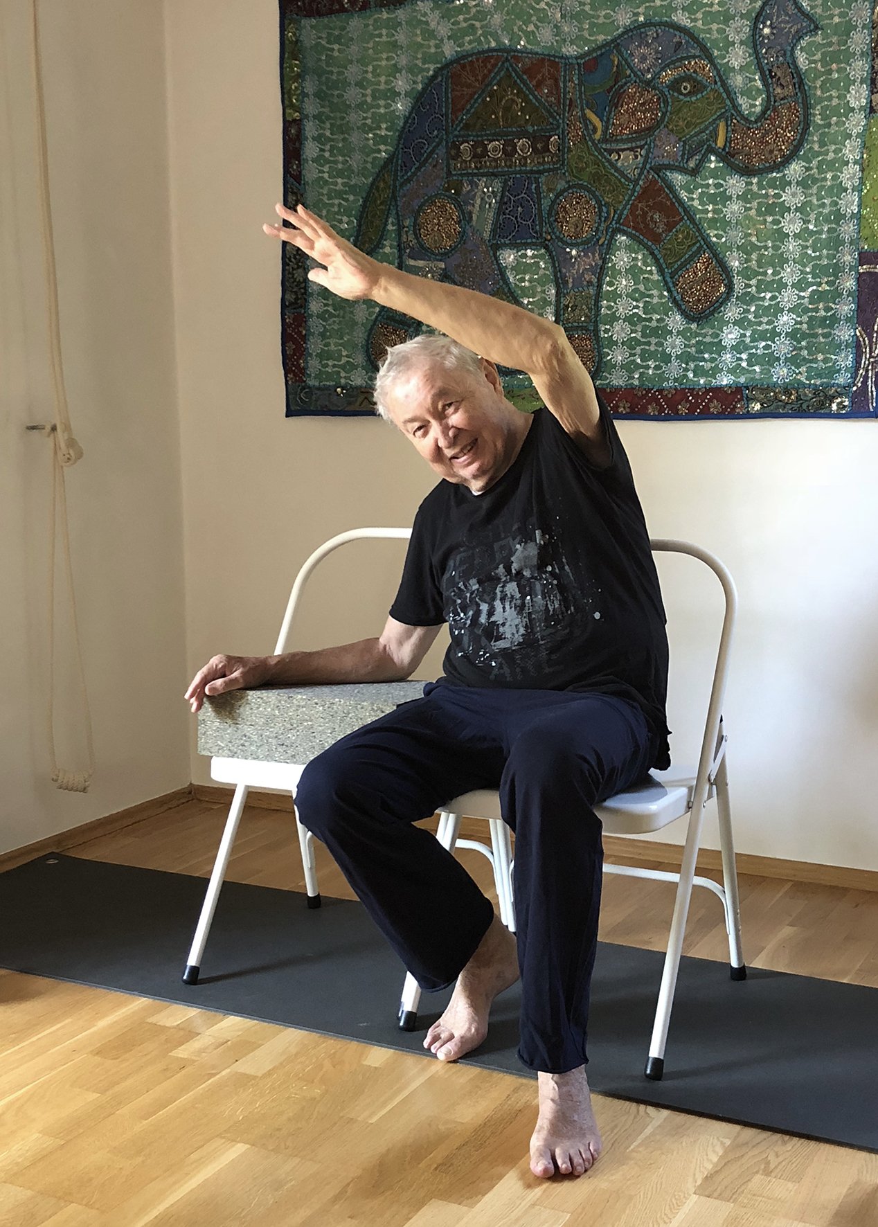 Diviva Iyengar Yoga für Senioren