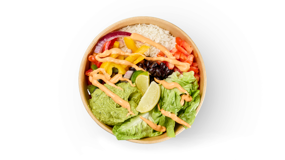 Bowl mit Reis, schwarzen Bohnen, Salat, Guacamole, Limette, Jalapeños und Saucen.