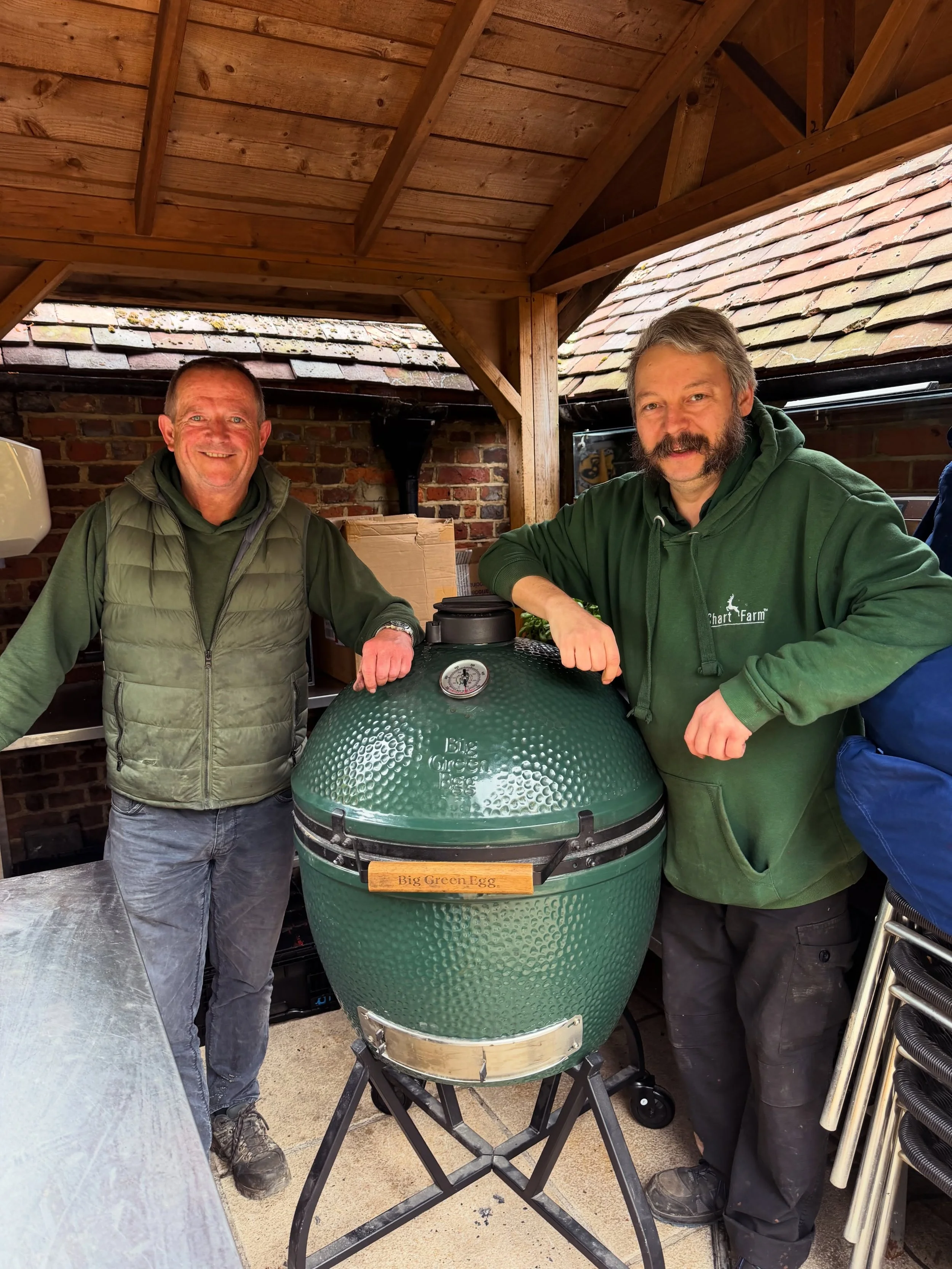 The Big Green Egg has landed! Huge thanks to the lovely Paul &amp; Mick from Chart Farm￼ for our delivery! 

We&rsquo;re fired up and ready for an incredible summer of BBQs here at The George &amp; Dragon!

Bring on the fun, the flames, (the brisket 