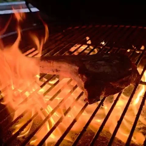 A little snapshot for you all of life this week at The George &amp; Dragon here in Chipstead. It&rsquo;s been a great week but as we all know the weather has been a little up and down &hellip; to say the least. 

1) Big Green Egg fired up yesterday, 