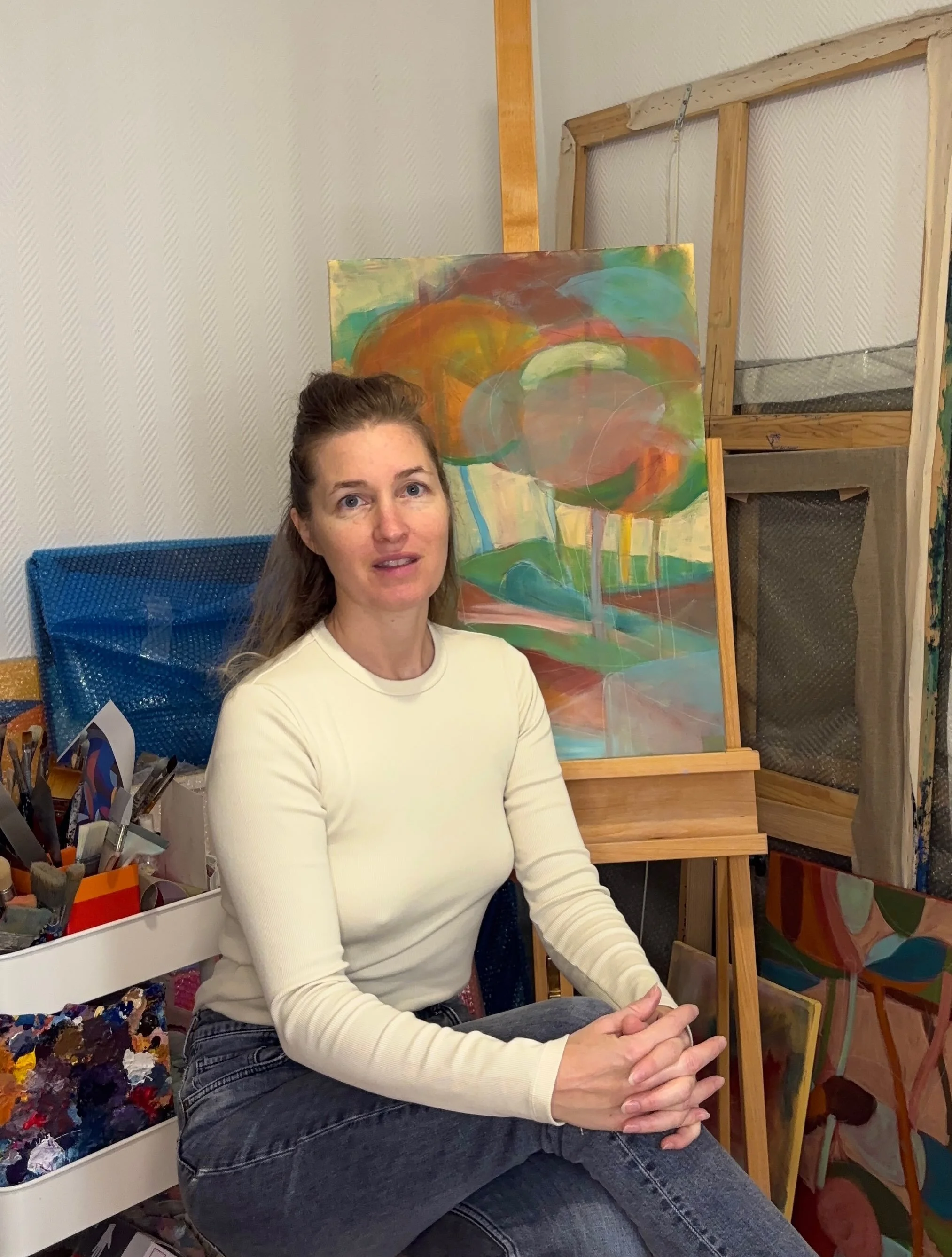 Le samedi 7 novembre, je vous donne rendez-vous chez @luminosa.cafe , &agrave; Bordeaux, pour parler de peinture, de mon parcours, de mes inspirations et de tout ce qui se passe entre une premi&egrave;re id&eacute;e et une toile termin&eacute;e.

📅 