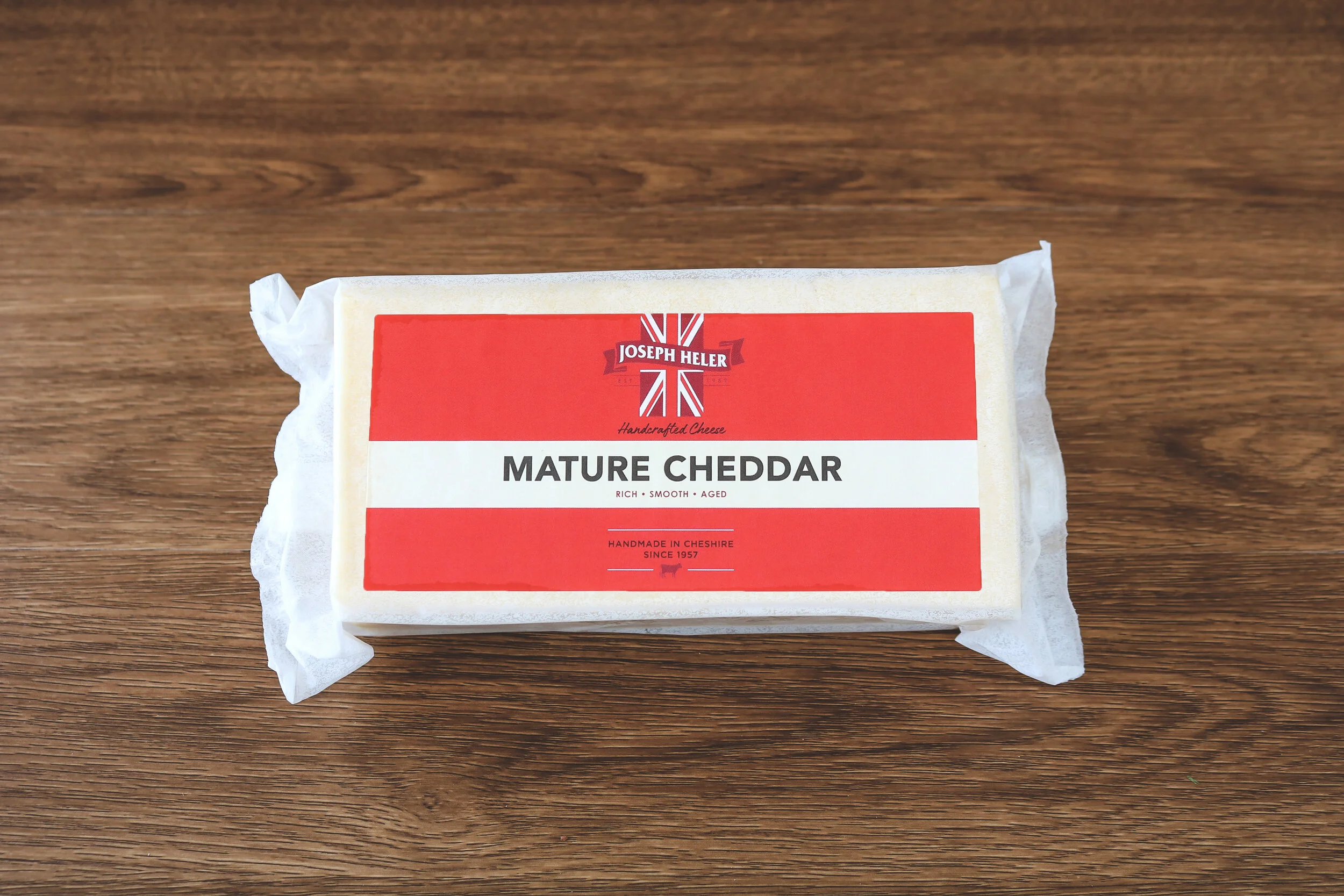 MATURE CHEDDAR 1KG 2.jpg