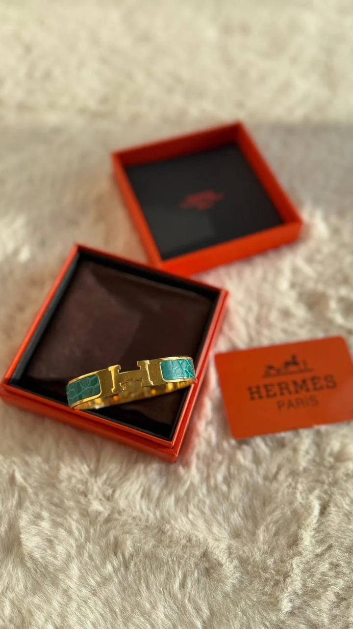 Hermes bangleReal crocodile leather🐊