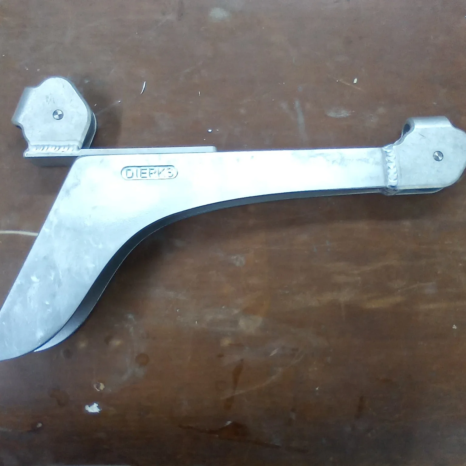 Dierks Center Mount Anchor Arm