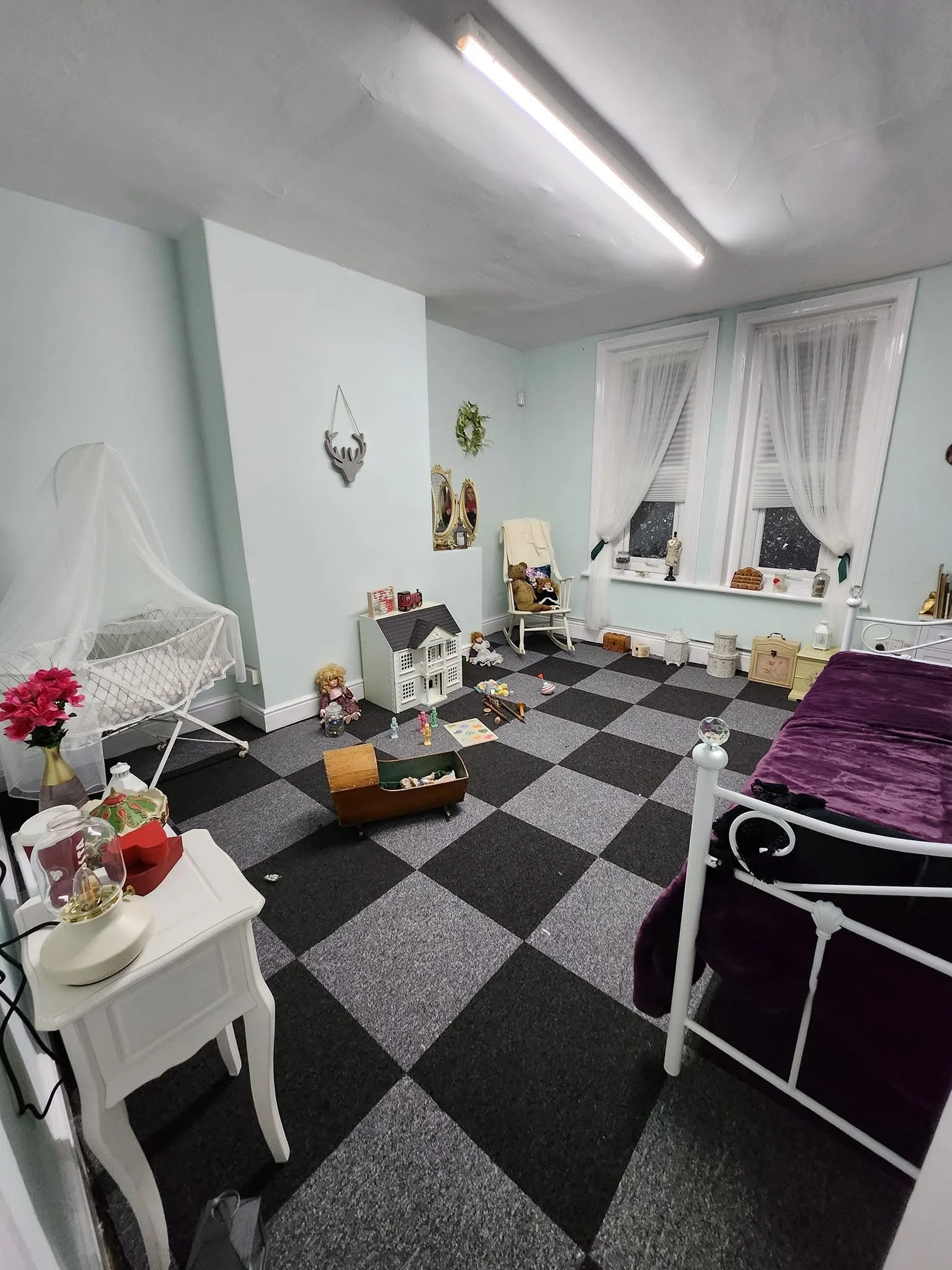 Bedroom OBH.jpg