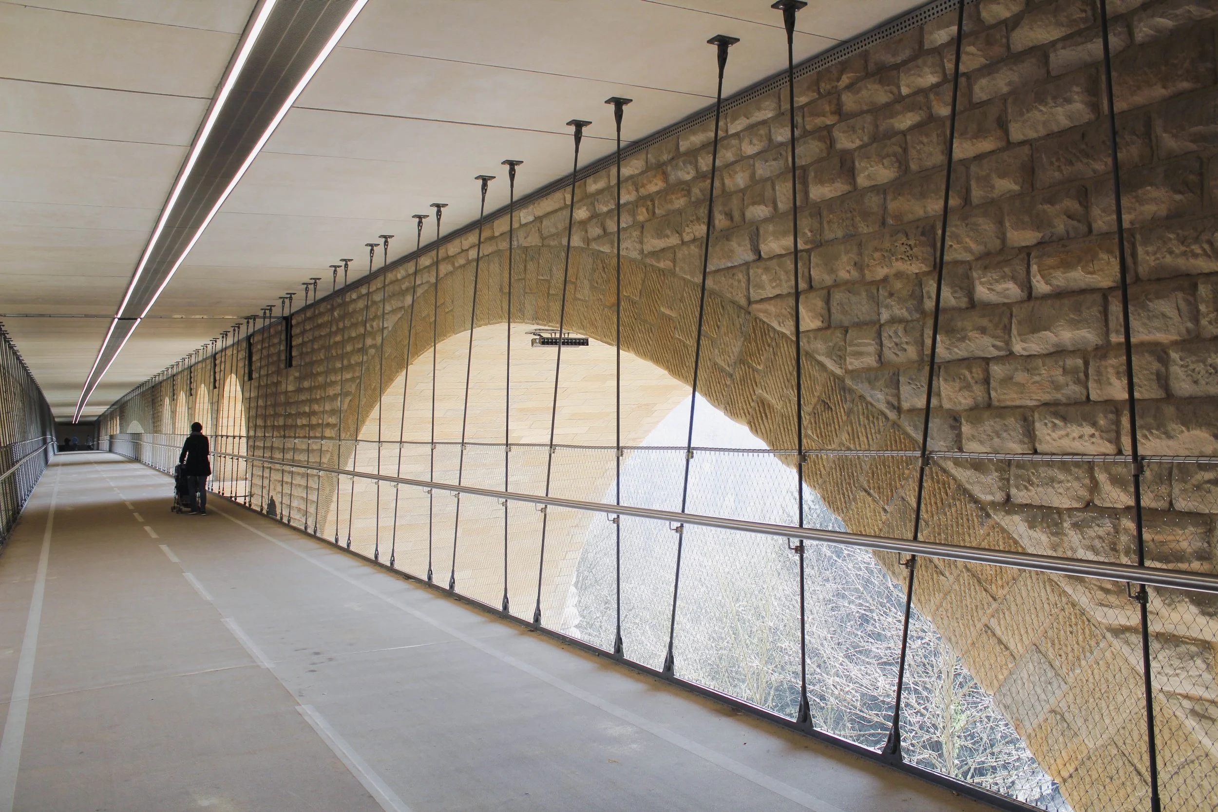 Pierre d Ernzen  Pierre de Gilsdorf  Pont Adolphe 
Luxembourg 
