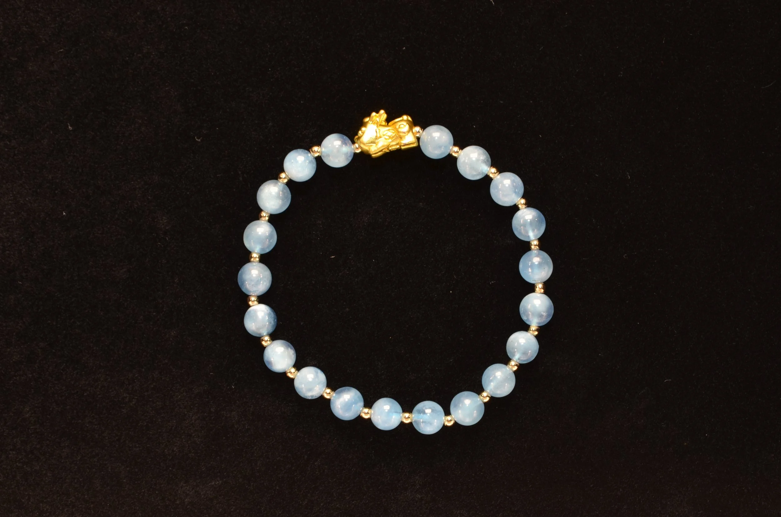 115 Aquamarine Bracelet (6m) (2).JPG