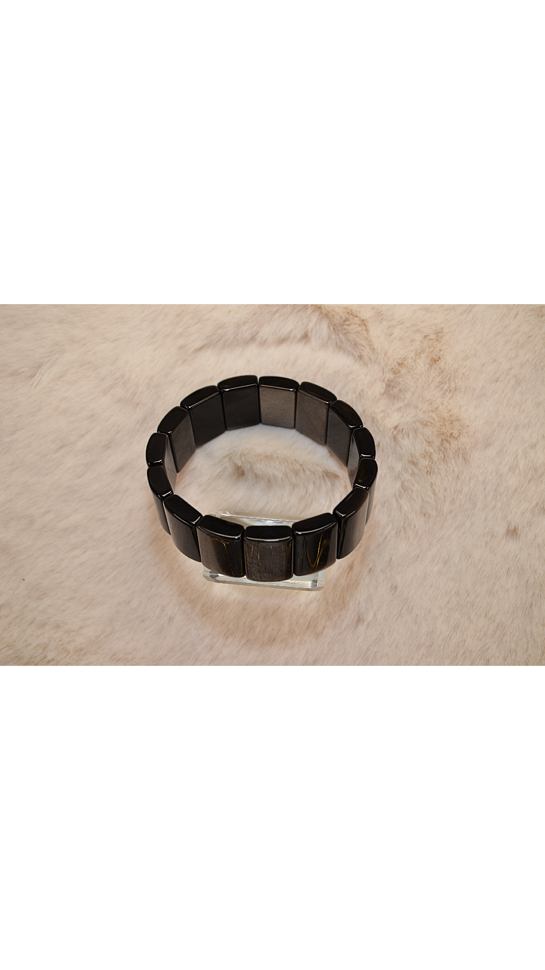 Elegant Silver Radiance Bracelet