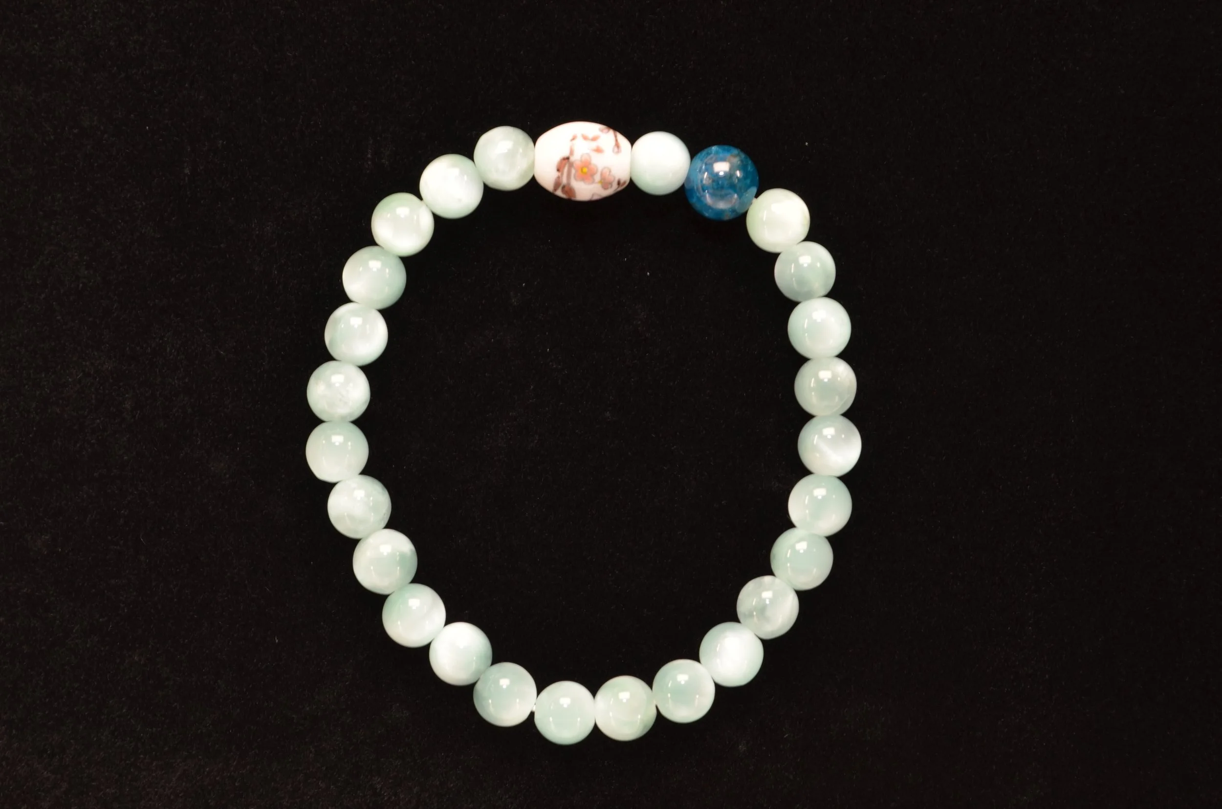 359 Prehnite & Lapis Lazuli (1).JPG