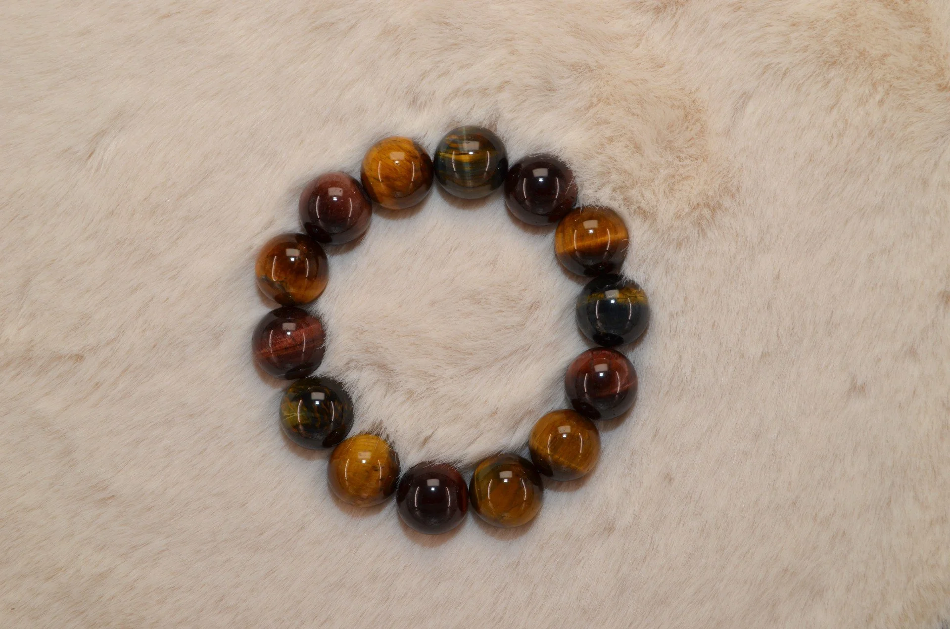 Colorful Tiger's Eye SQ4263424.jpg