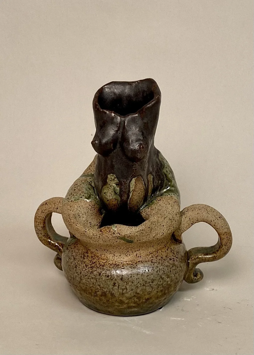 Fertility Vase, Spring 2021.
Figure study made functional. Intended to be used as a succulent plant pot or incense burner.
