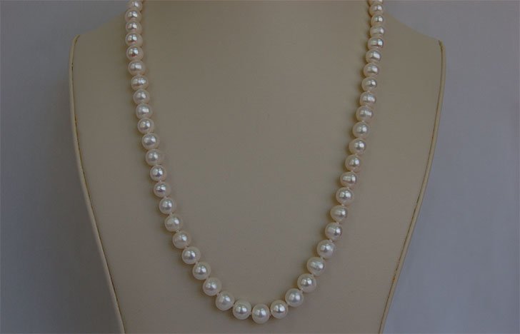 8MM White Pearl Necklace with Silver Clasp