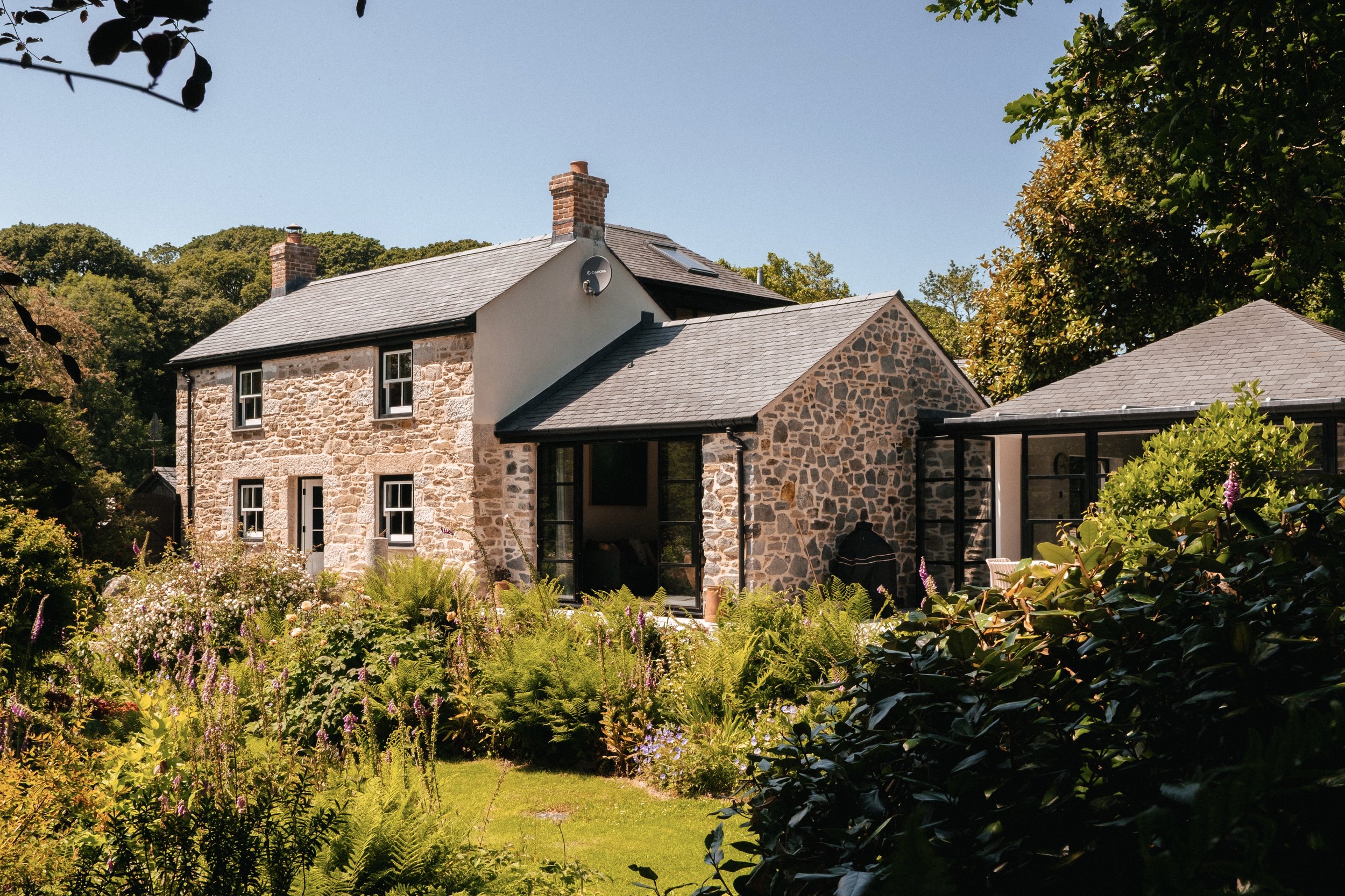 Step away from the everyday at this secluded countryside retreat, surrounded by acres of ancient woodland and open fields.