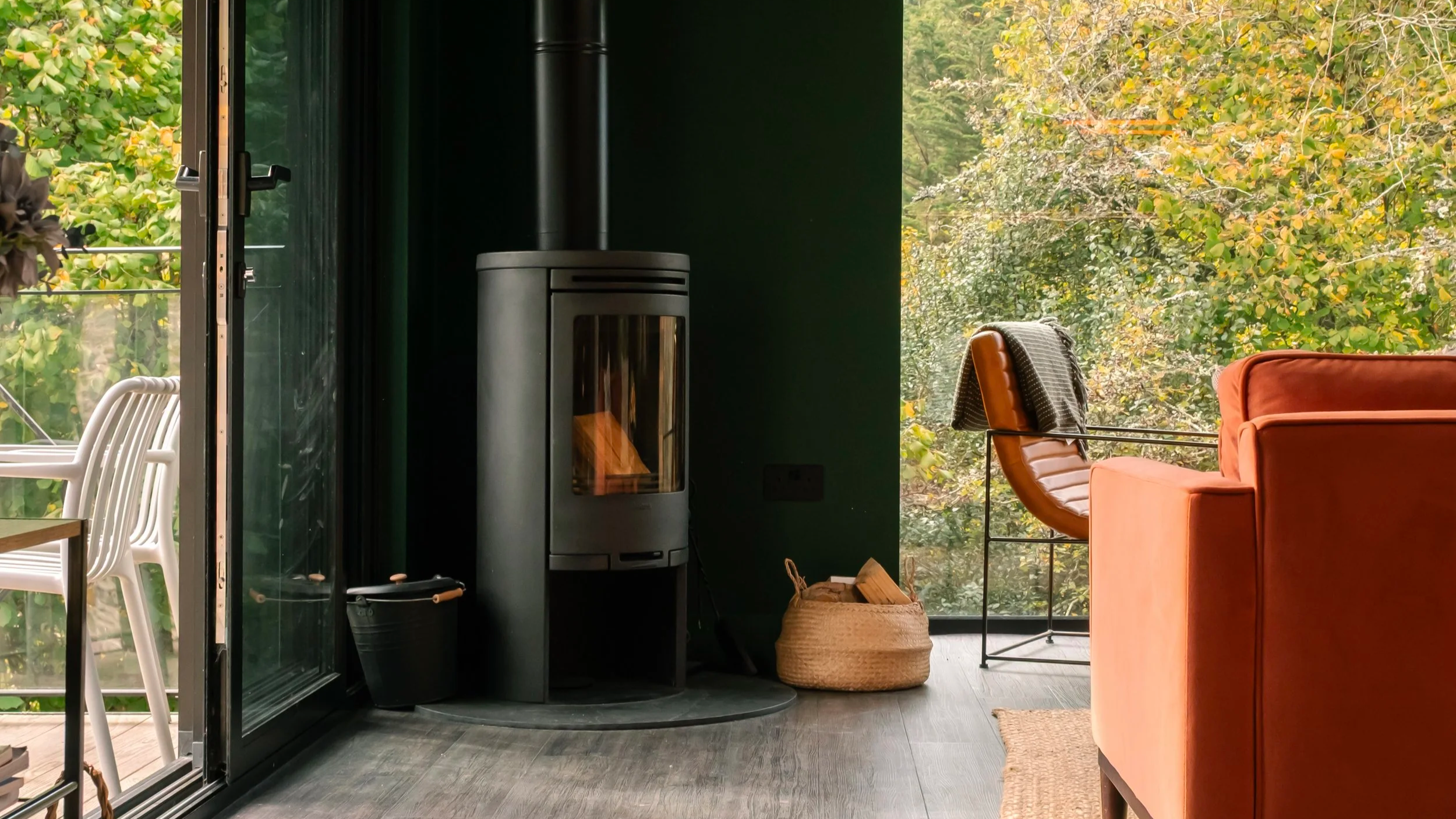 As the day draws to a close, the fire becomes a quiet focal point, inviting you to slow down, settle in and stay awhile.