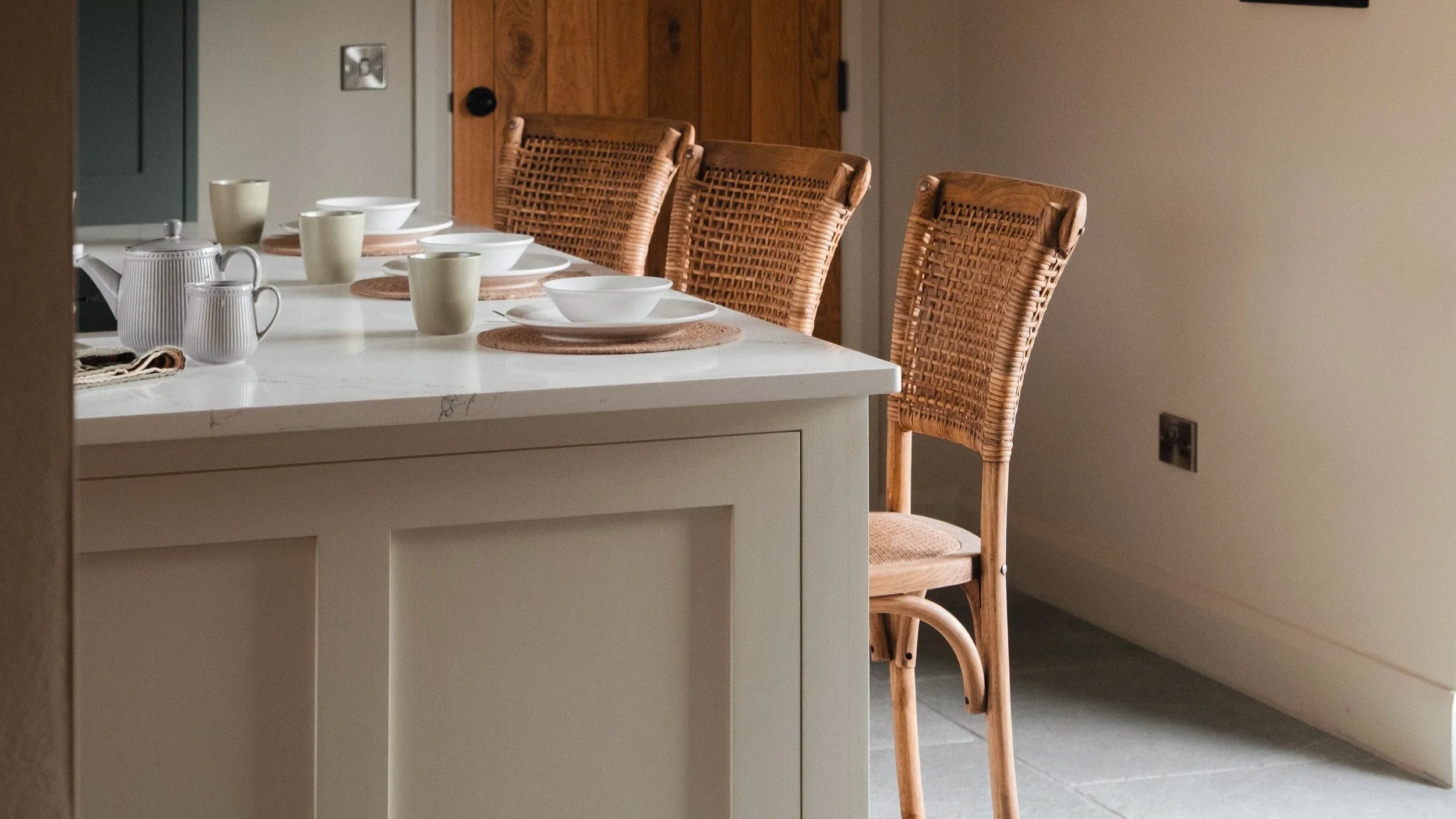 An inviting breakfast bar designed for unhurried mornings and lingering coffee.