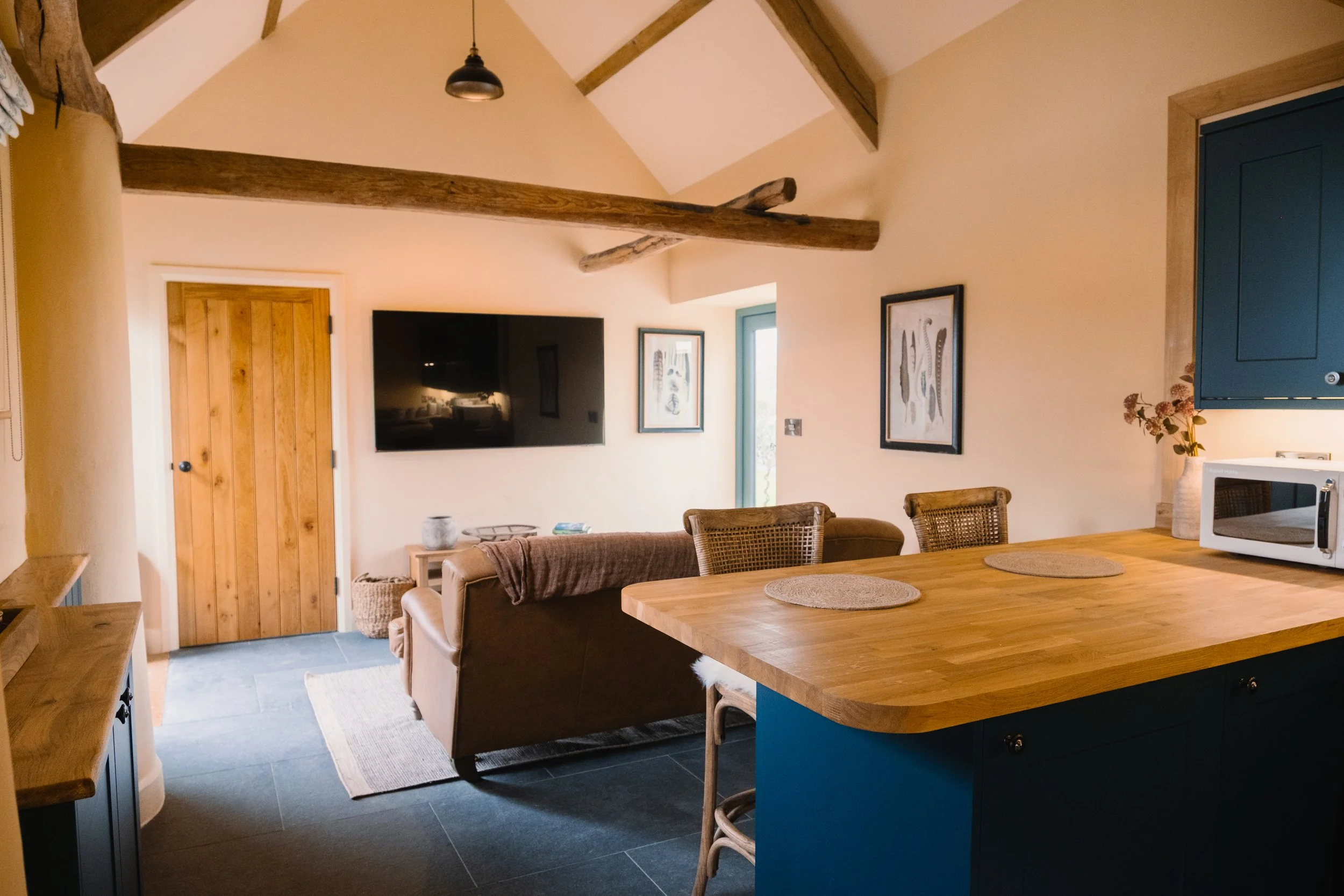 Sink into the sofa, press pause, and settle in for slow afternoons and unhurried evenings, with full Sky ready whenever the mood strikes.