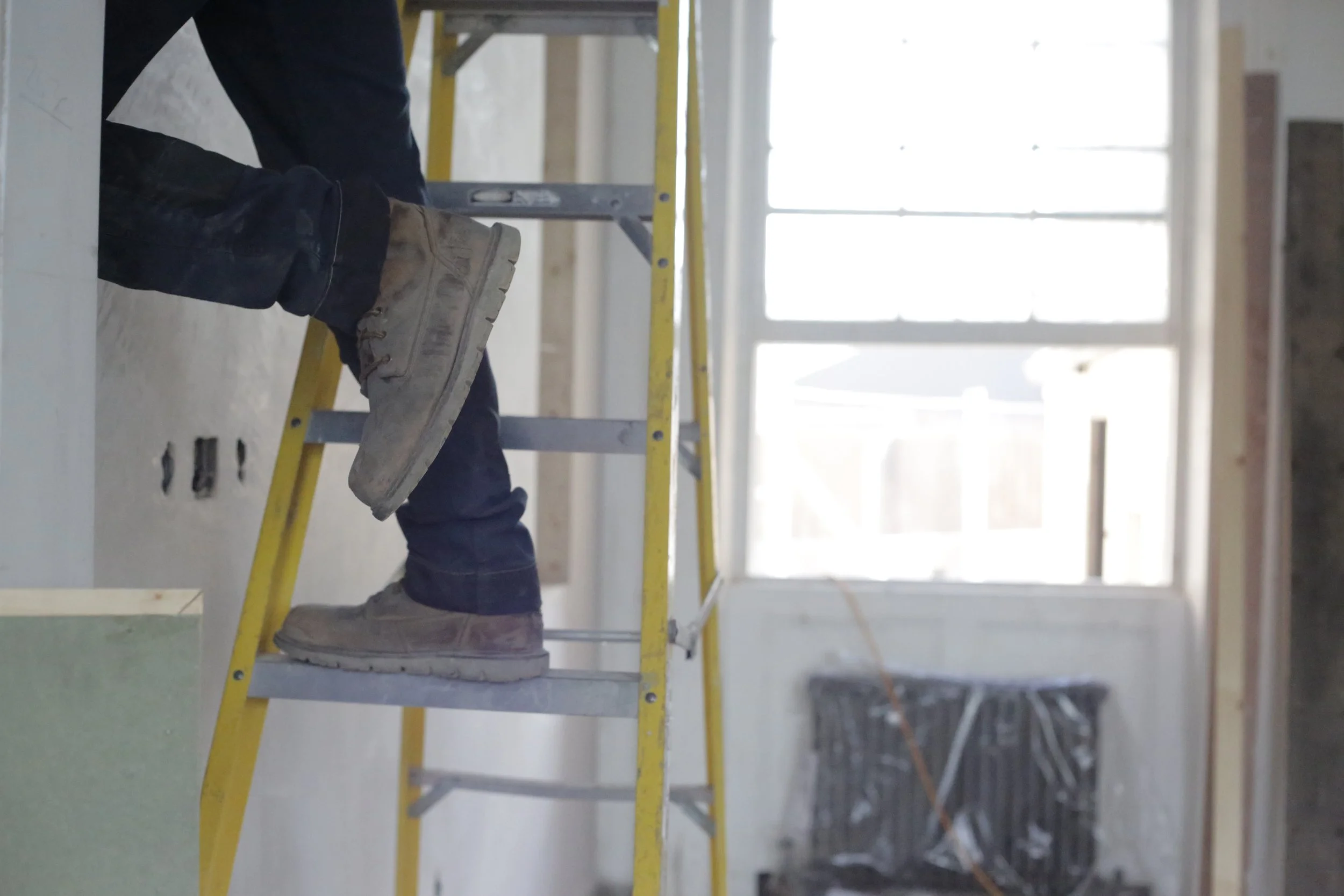 beginning to tile the new upstairs kitchen