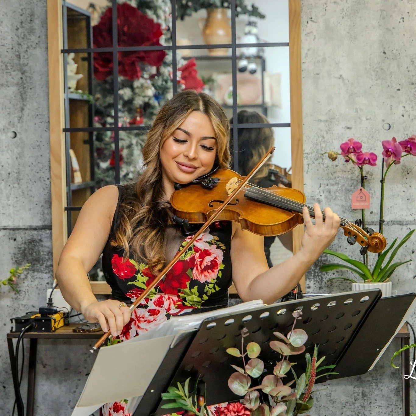 ✨ Merci pour cette belle soir&eacute;e ✨

Je capote un peu&hellip; vous avez &eacute;t&eacute; 110 &agrave; venir pour souligner le repreneuriat de la boutique.  OUI OUI :  110 personnes qui se sont d&eacute;plac&eacute;es pour venir souligner cette 